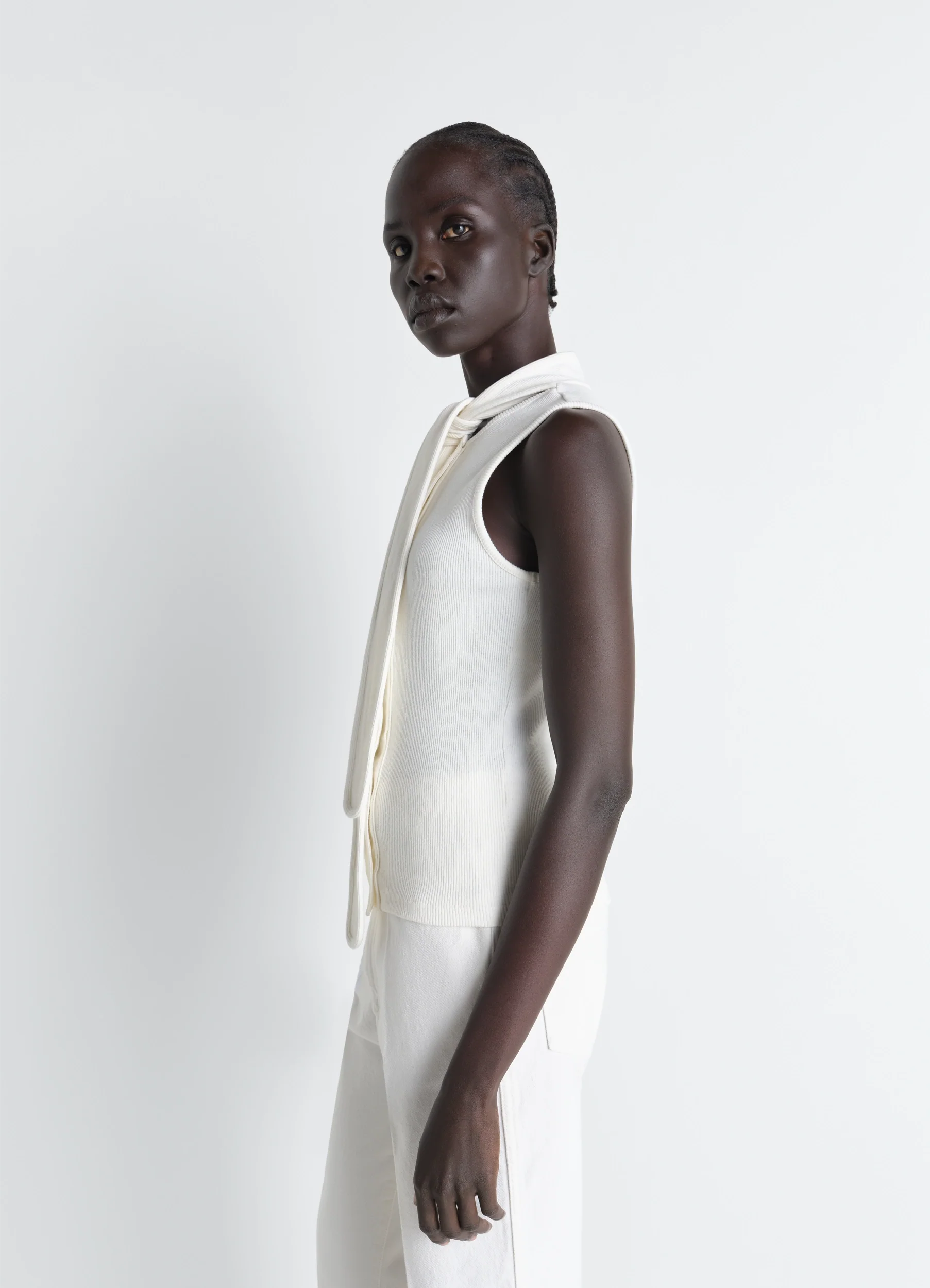 ASYMMETRICAL FITTED TOP IN JERSEY - Image 3