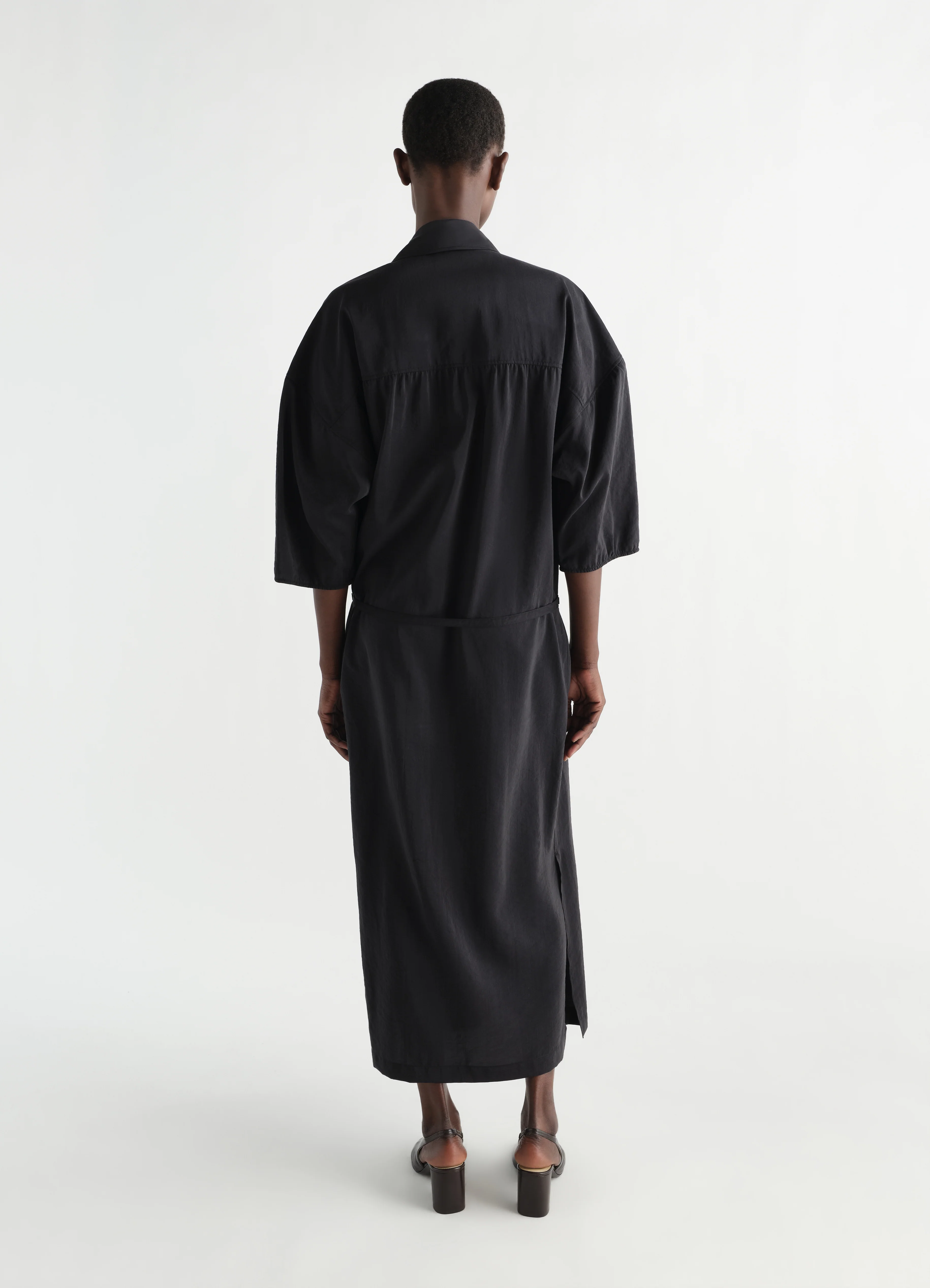 ASYMMETRICAL SHIRT DRESS IN DRY SILK - Image 4
