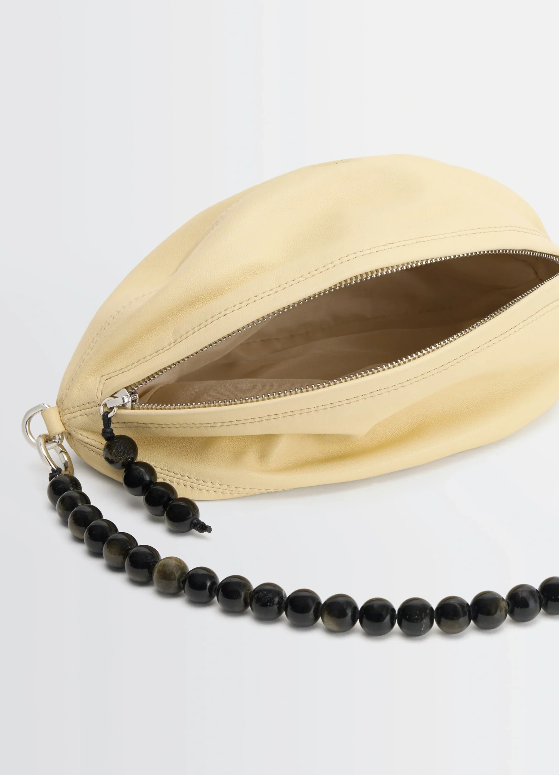 BALLOON POUCH IN LEATHER - Image 3