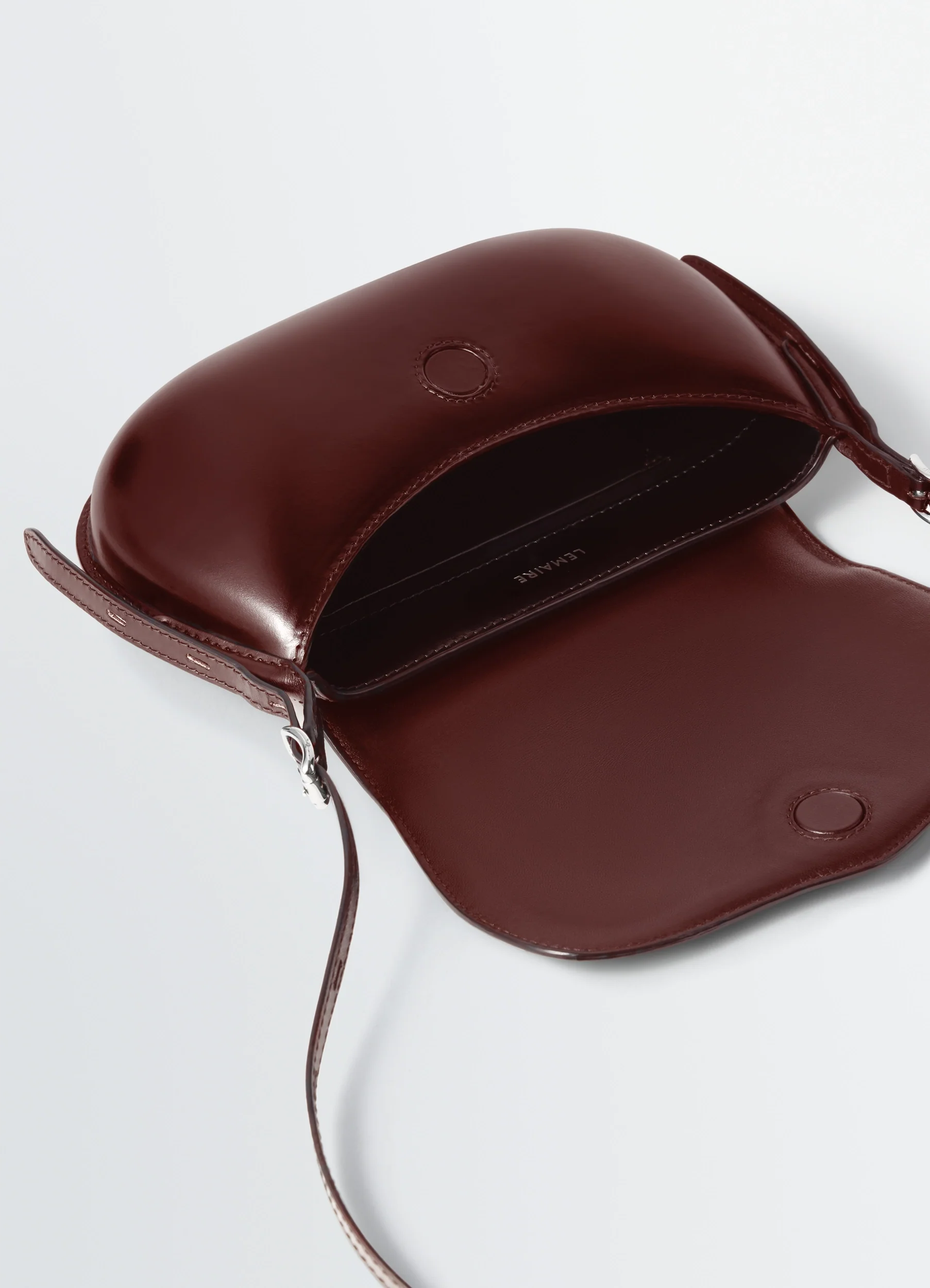 BELLY BAG IN MOLDED LEATHER - Image 3