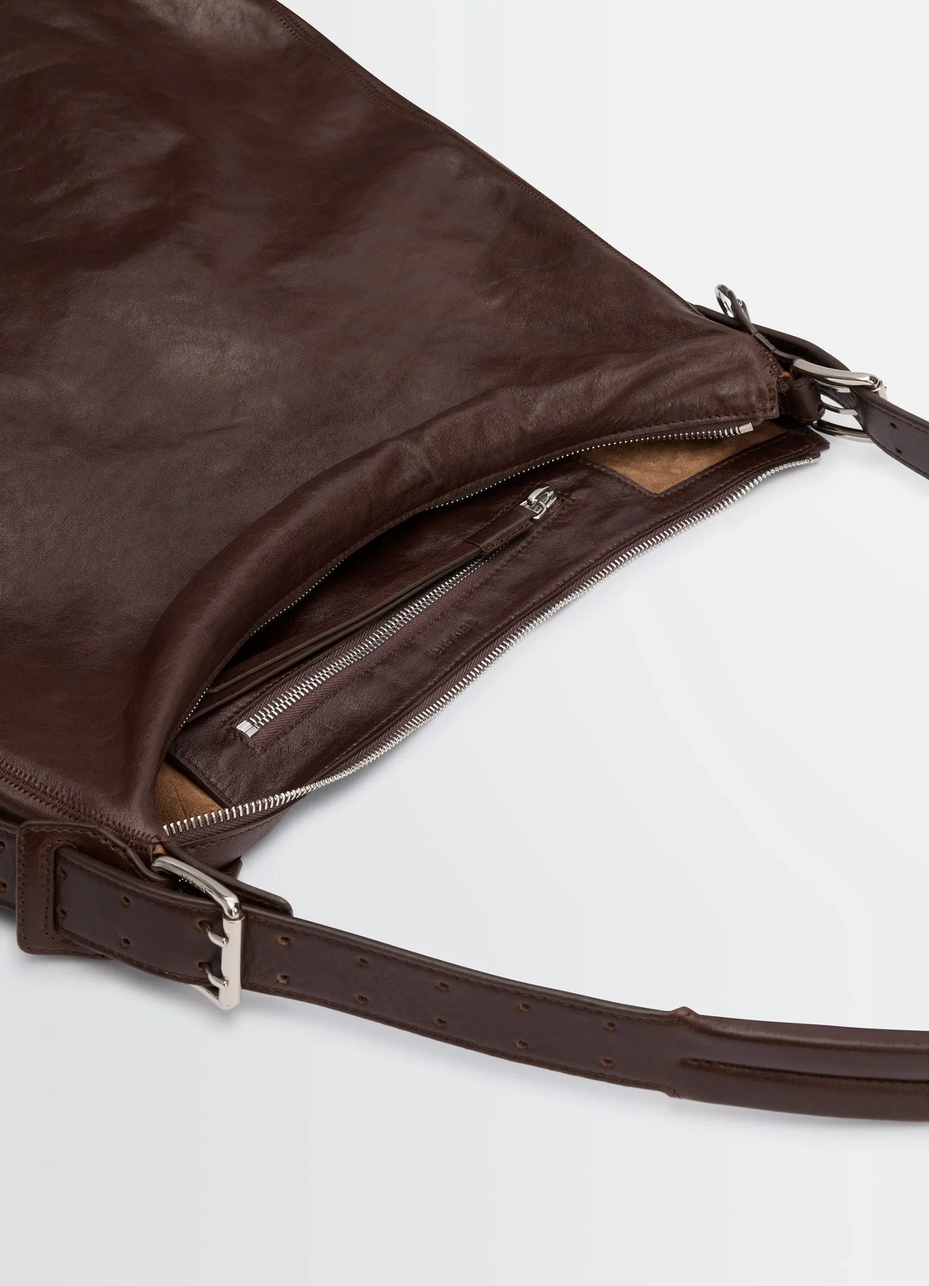 BELTED HOBO BAG IN LEATHER - Image 4