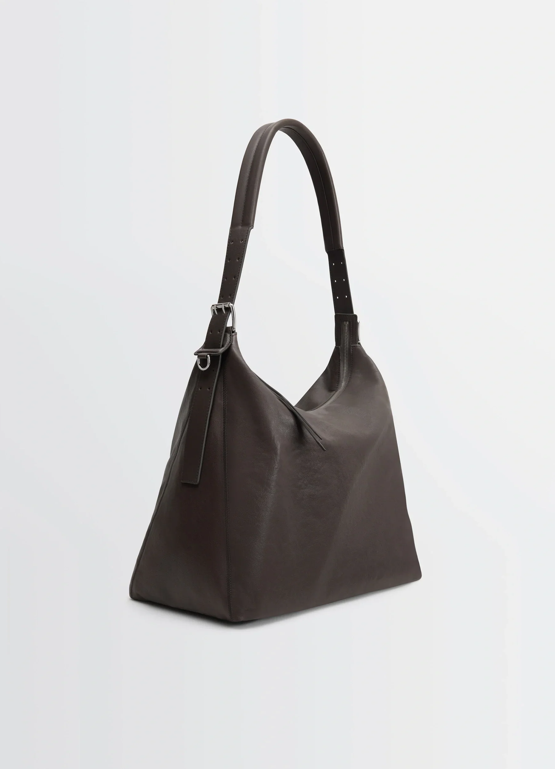 BELTED HOBO BAG IN LEATHER - Image 4