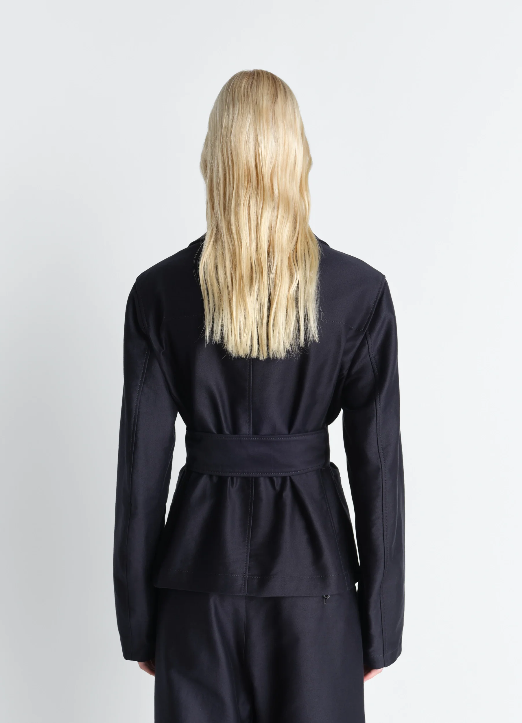 BELTED UTILITY JACKET IN COTTON SATIN - Image 5