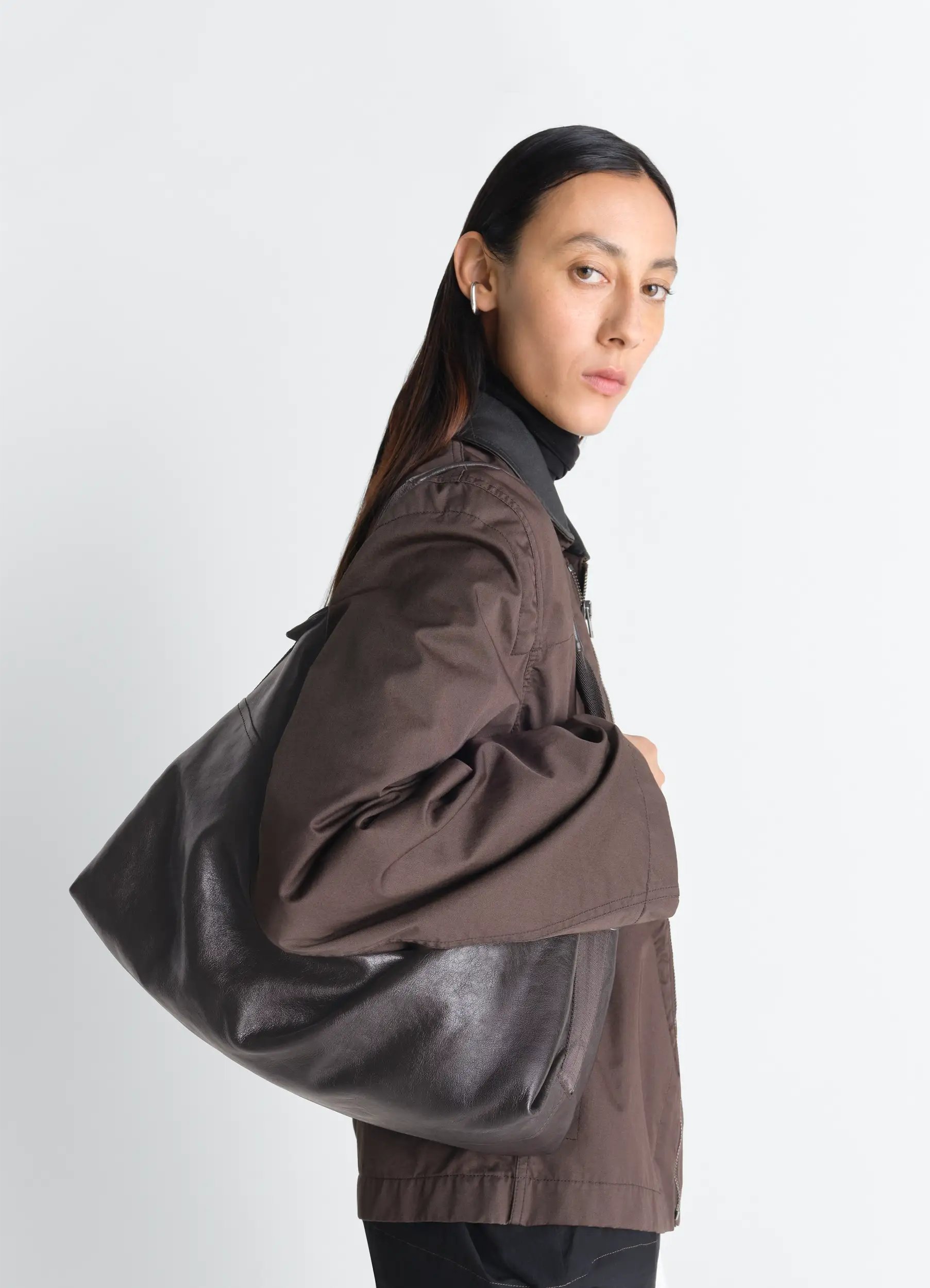 BERLINGOT HOBO BAG IN LEATHER - Image 2