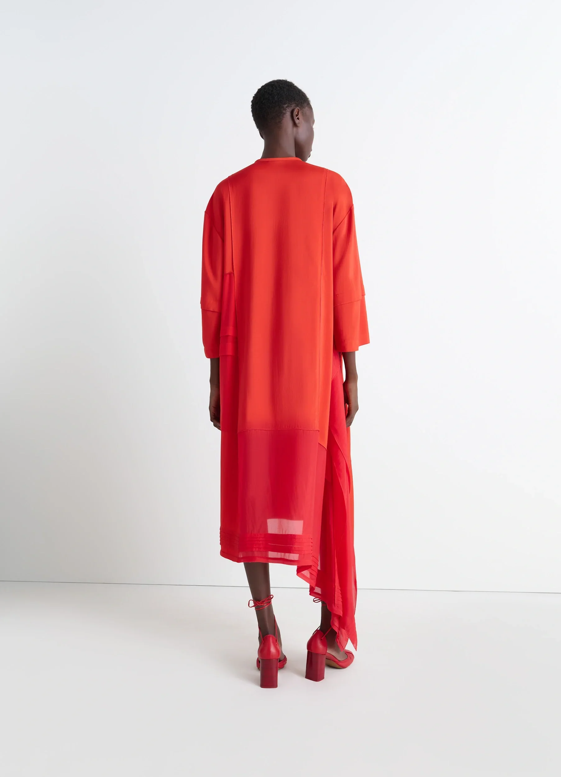 BLOUSE DRESS WITH PLEATS IN SILK - Image 5