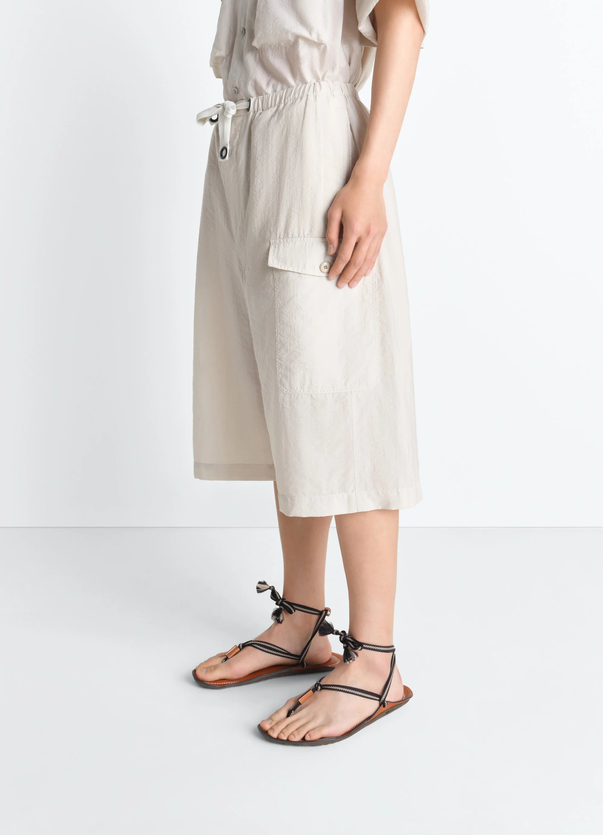 CARGO EASY SHORTS IN WASHED TECHNICAL COTTON - Image 4