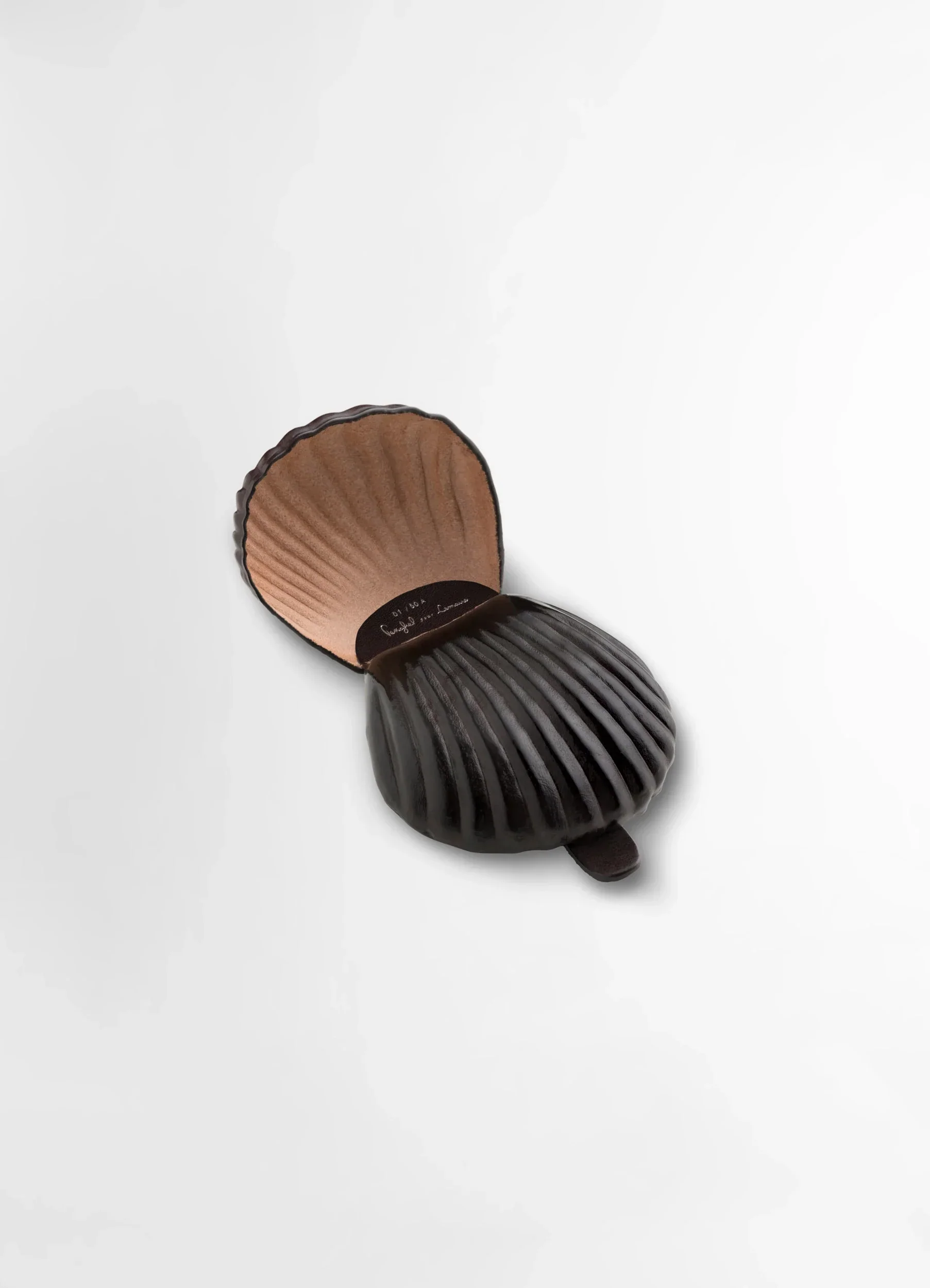 CARLOS PEÑAFIEL SHELL COIN PURSE IN LEATHER - Image 3