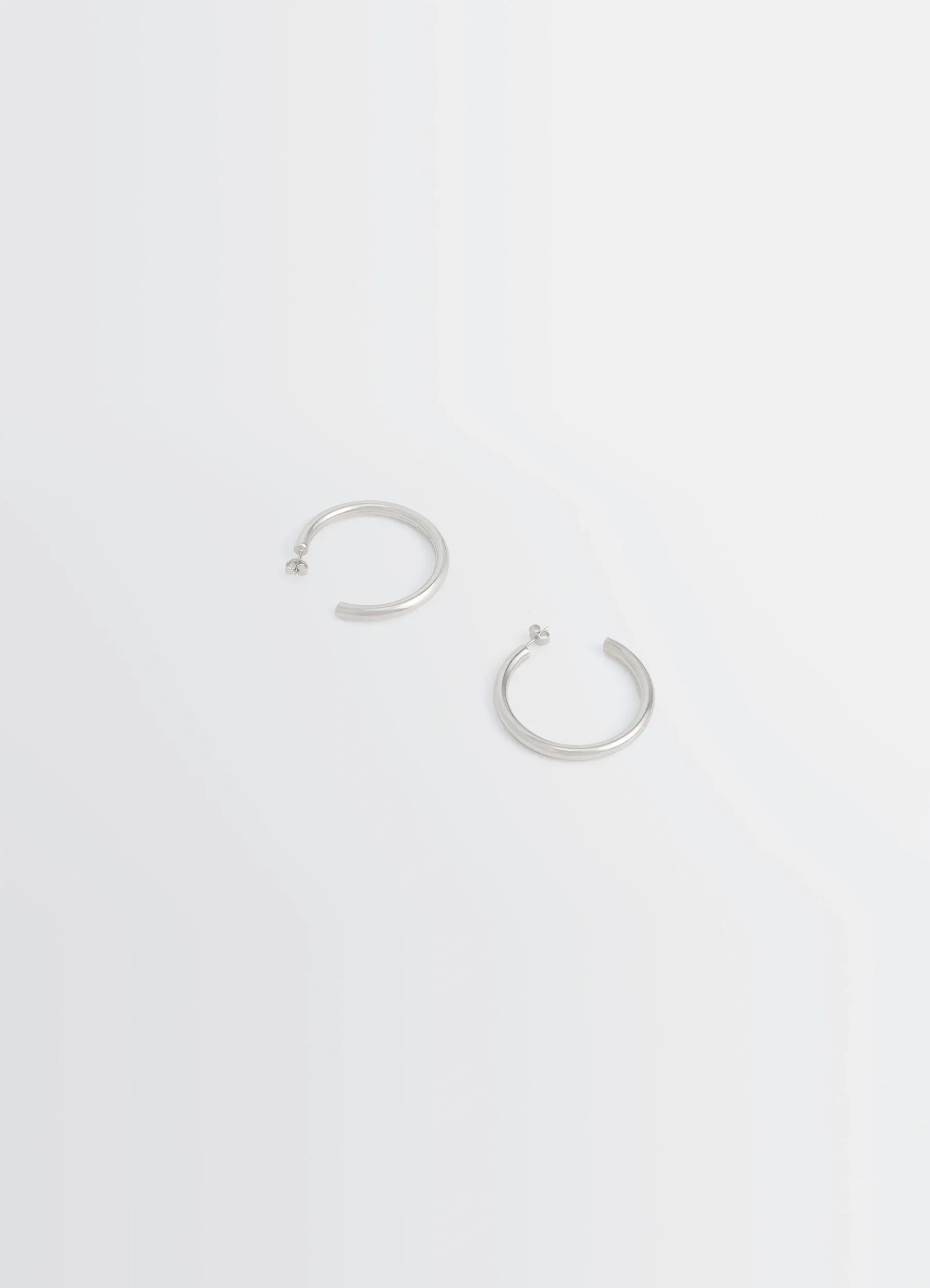 CLASSIC HOOPS M IN SILVER - Image 3