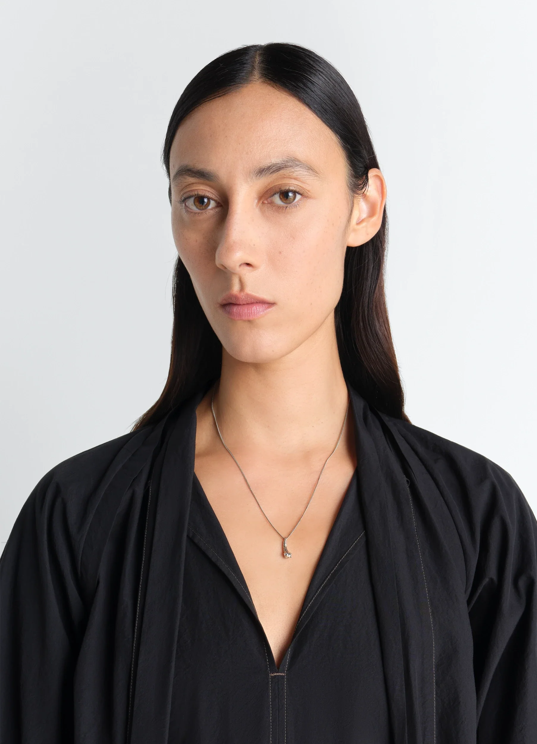 CLOVE NECKLACE - Image 2