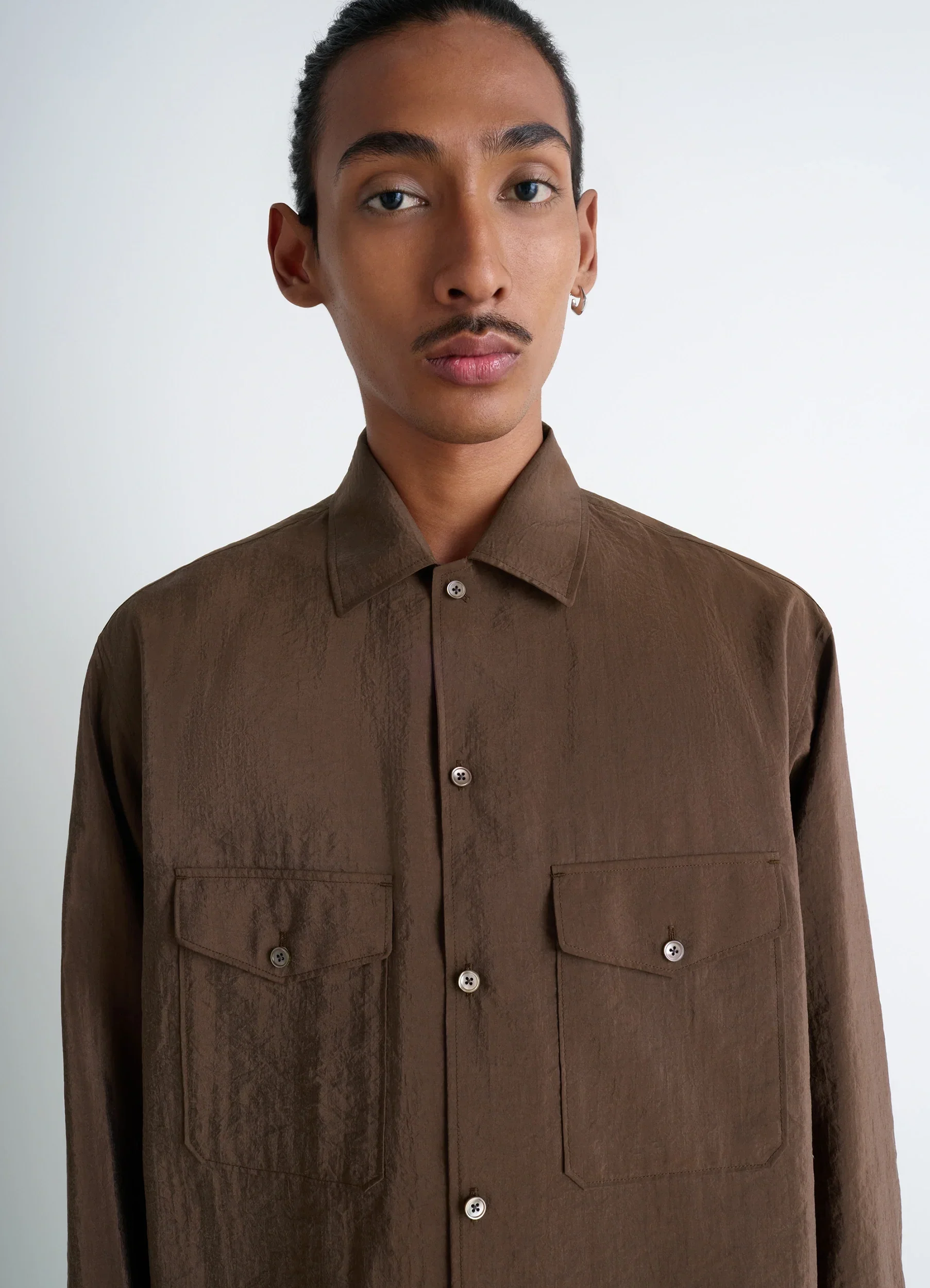 CONVERTIBLE COLLAR SHIRT IN DRY SILK - Image 3