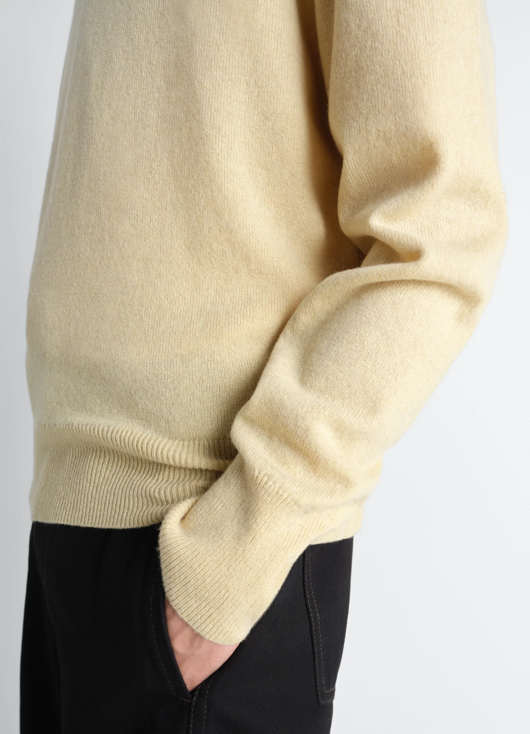CREW NECK SWEATER IN CASHMERE WOOL - Image 5