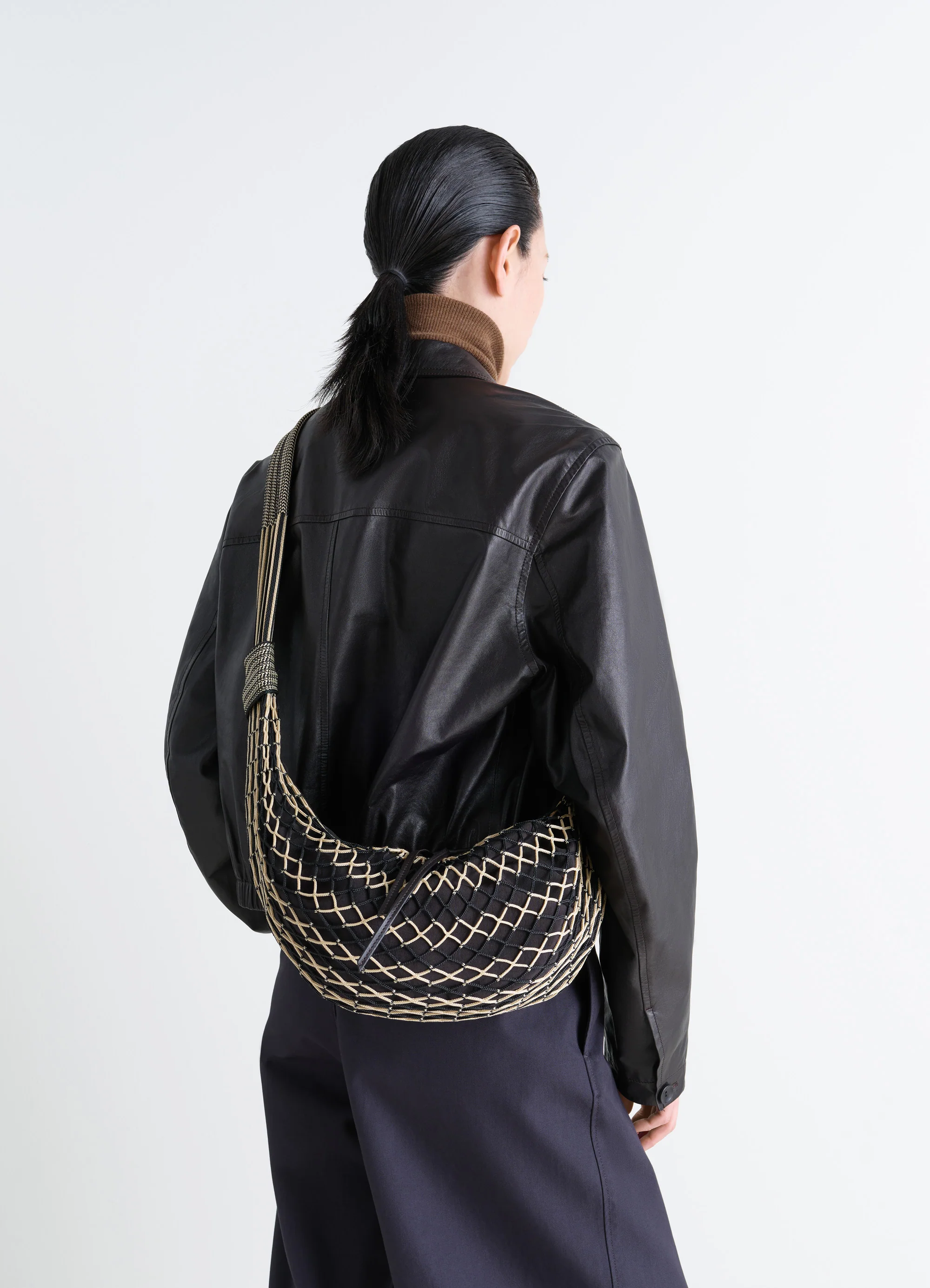 CROISSANT FILT BAG - Image 3