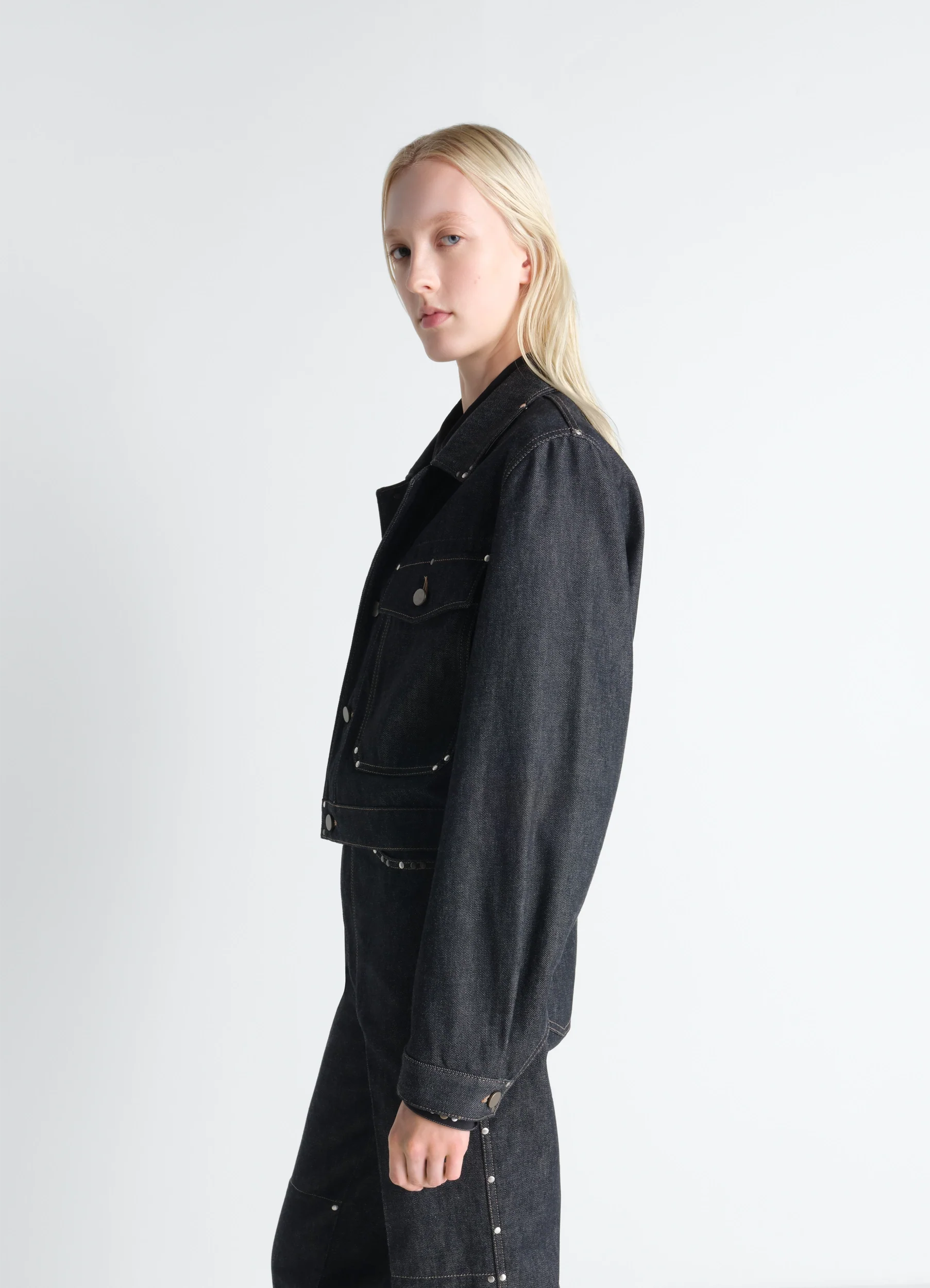 CROPPED BLOUSON WITH STUDS IN DENIM - Image 4