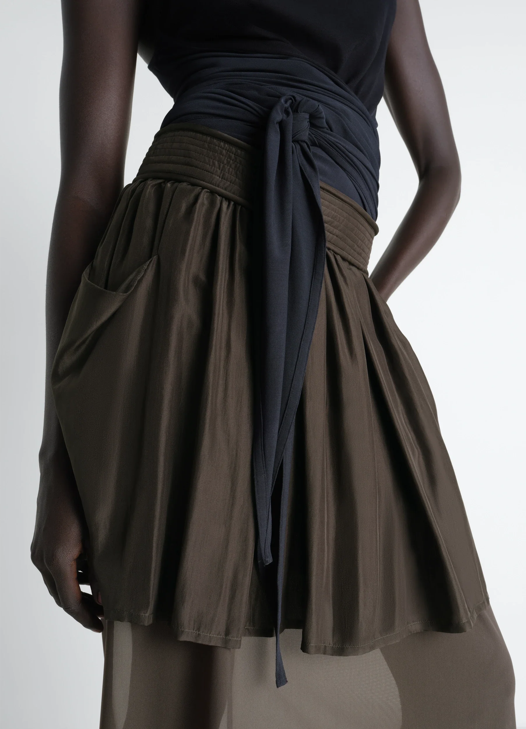 DOUBLE LAYER SKIRT IN SILK HABOTAI - Image 3