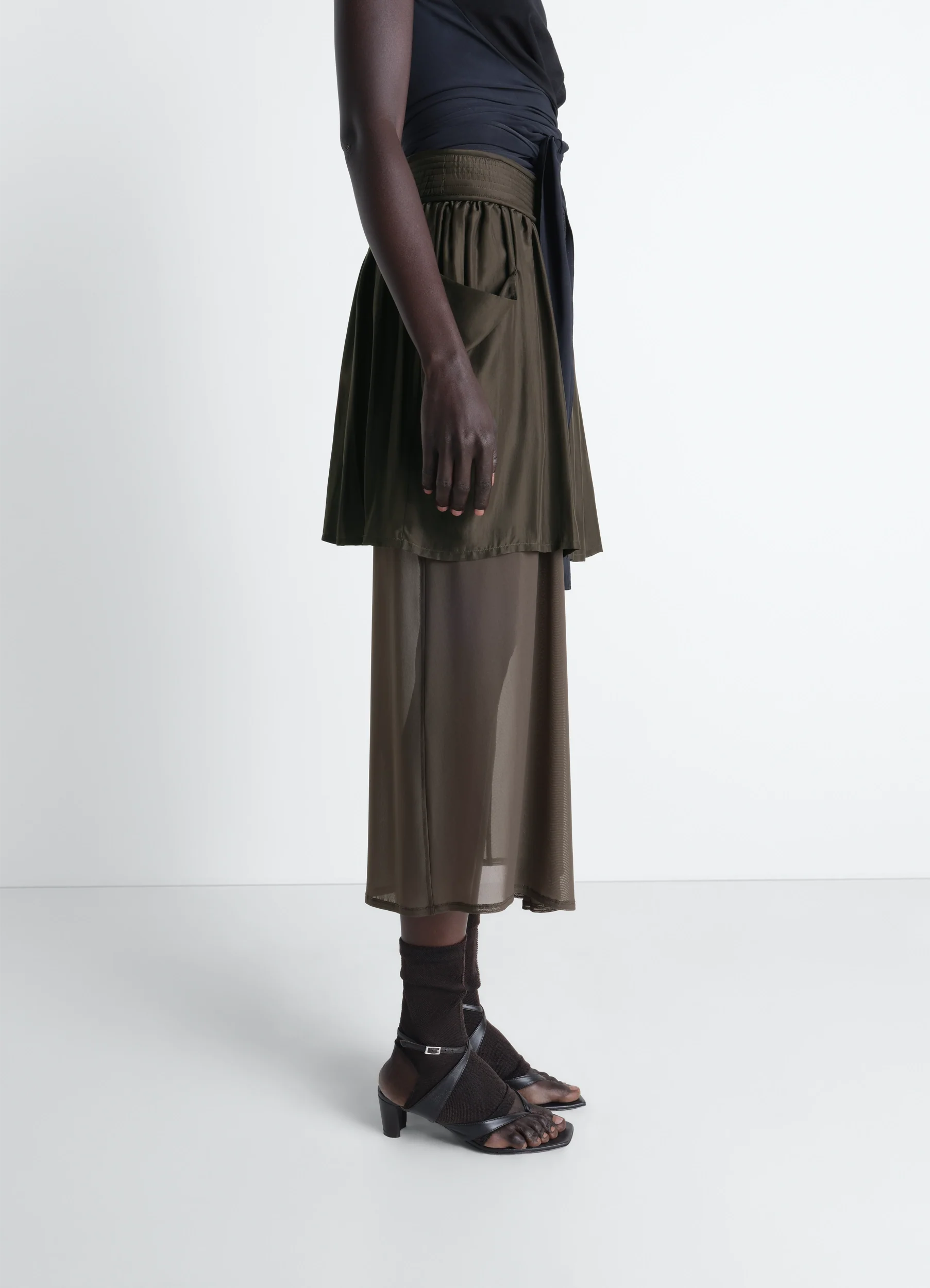 DOUBLE LAYER SKIRT IN SILK HABOTAI - Image 4