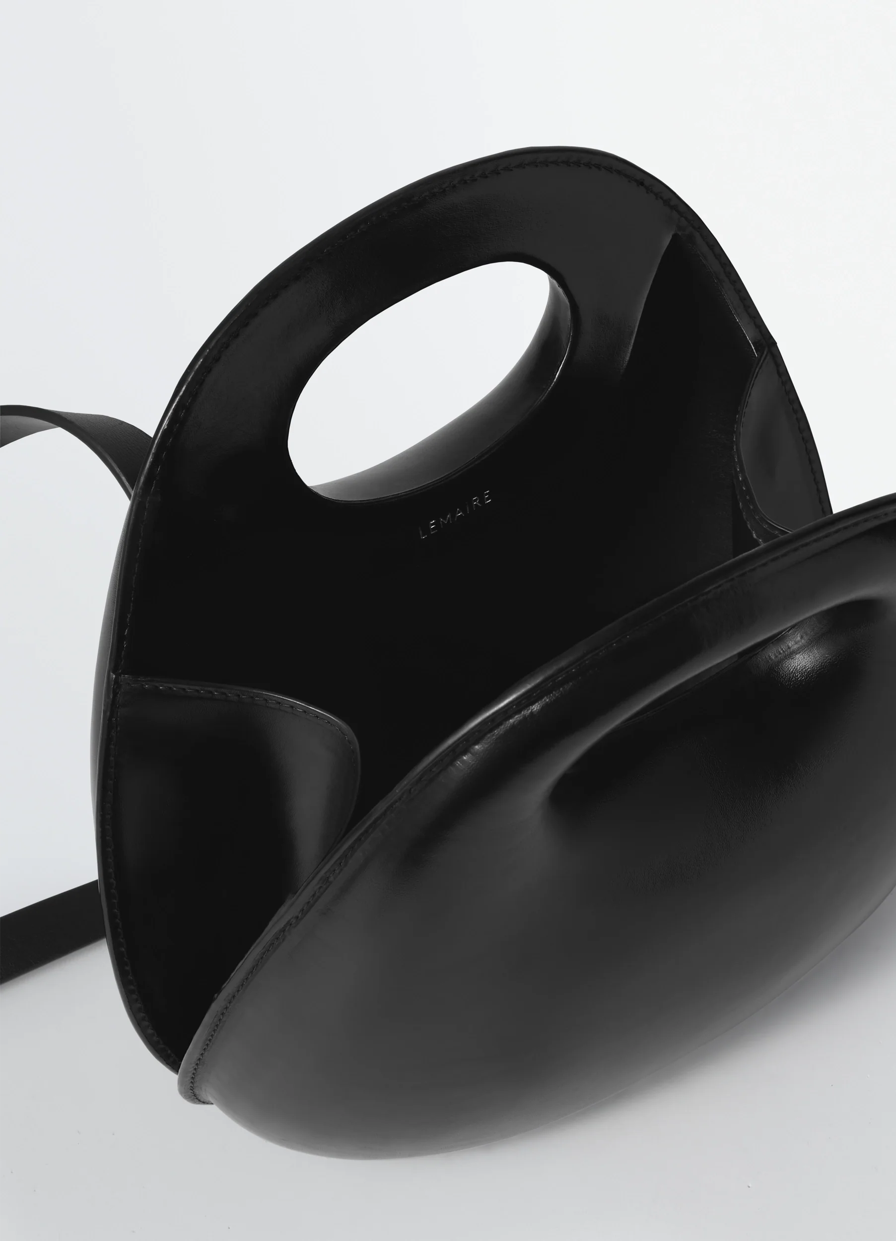 EGG BAG IN MOLDED LEATHER - Image 4
