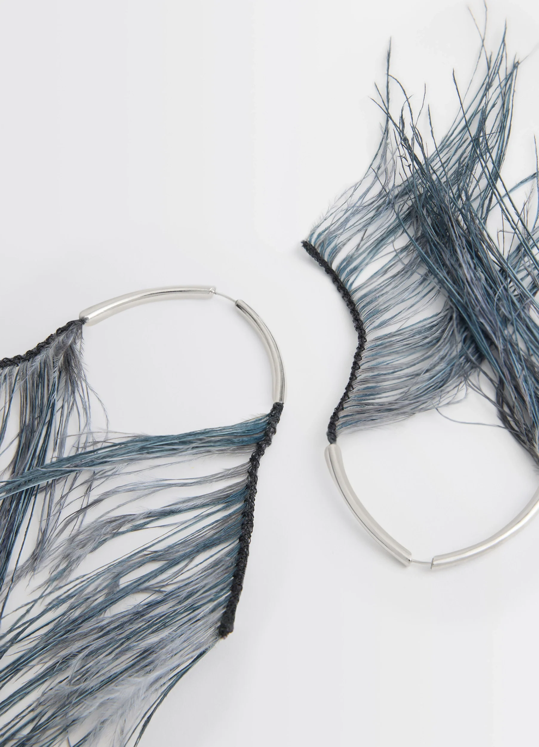 FEATHER EARRINGS - Image 3