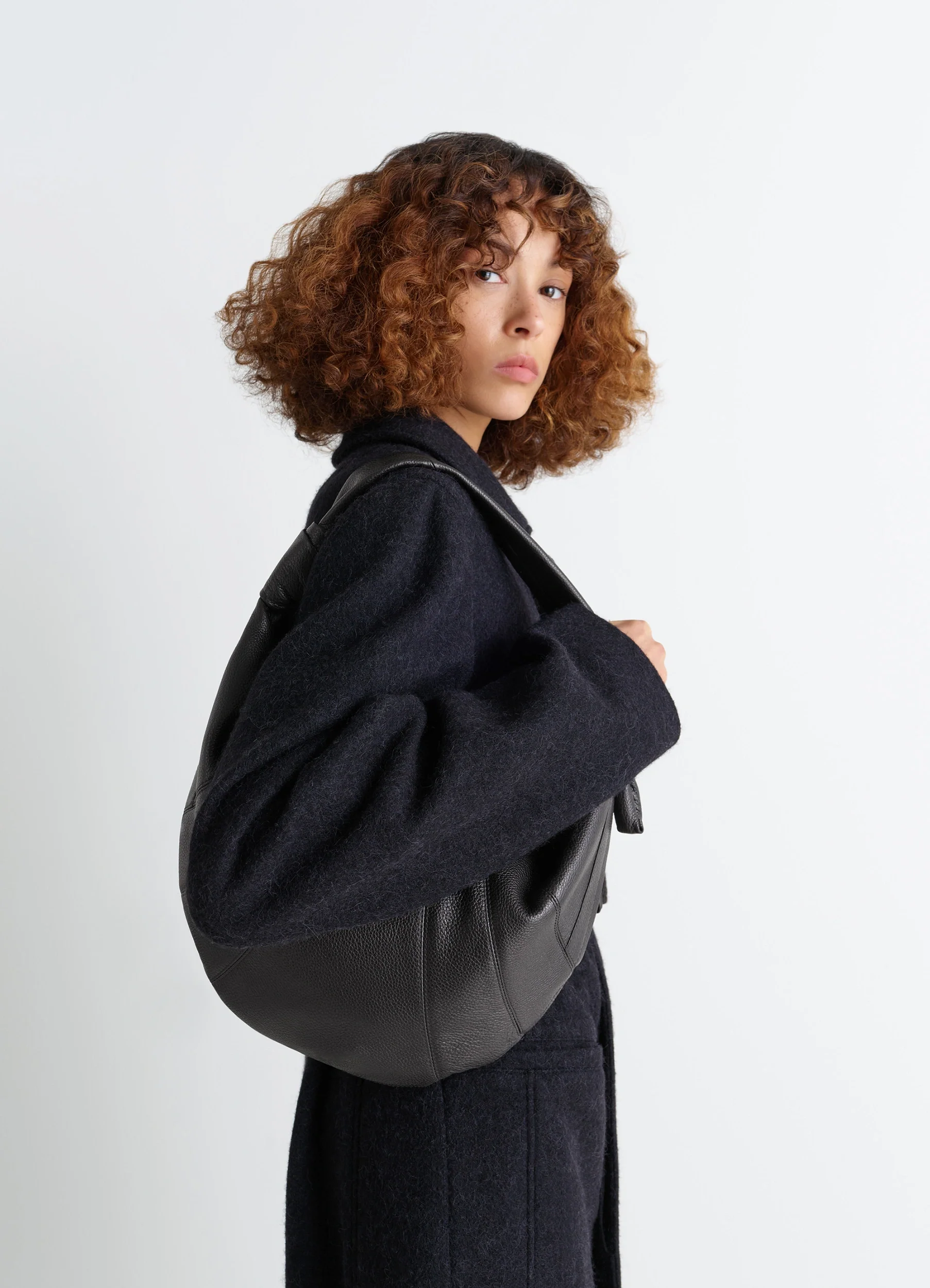 FORTUNE CROISSANT BAG IN LEATHER - Image 2