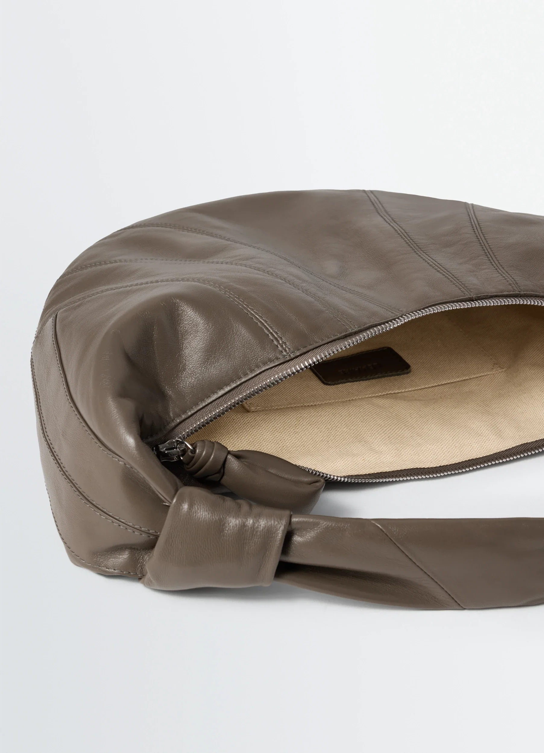 FORTUNE CROISSANT BAG IN LEATHER - Image 4