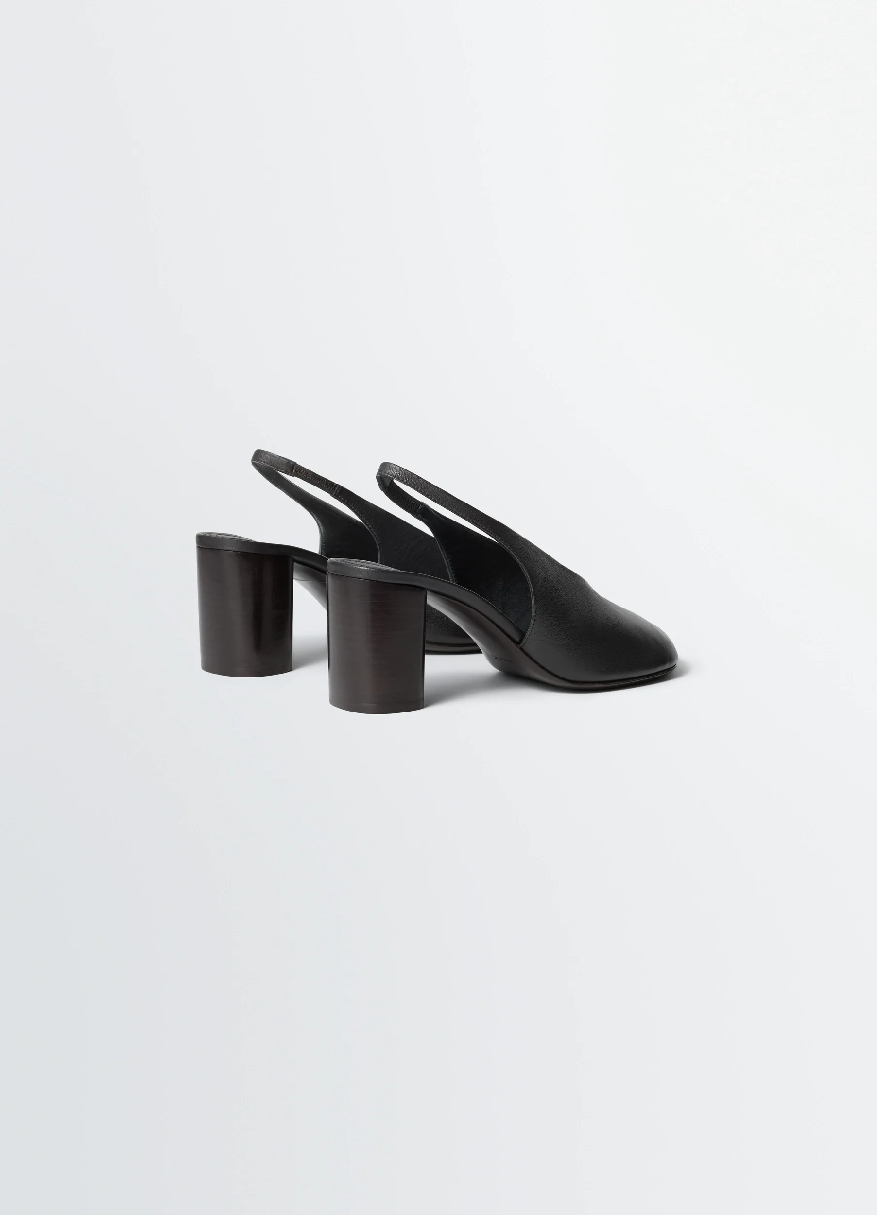 GLOVE SLINGBACK PUMPS 80 MM HEEL IN LEATHER - Image 4