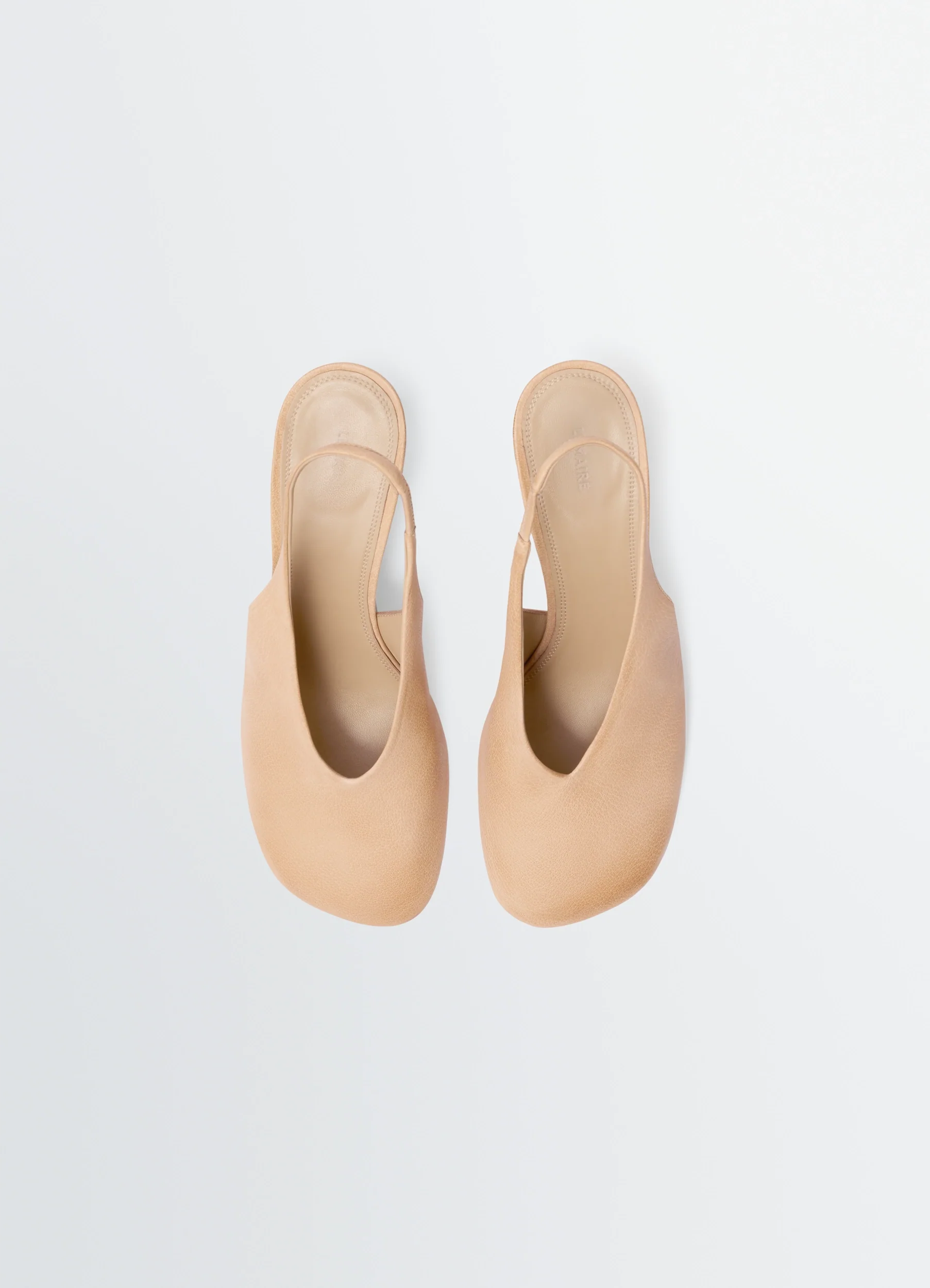 GLOVE SLINGBACK PUMPS 80 MM HEEL IN LEATHER - Image 5