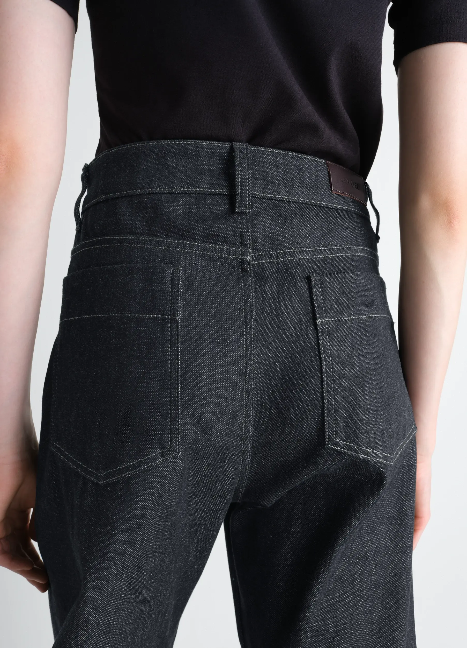 HIGH WAISTED CURVED PANTS IN DENIM - Image 4