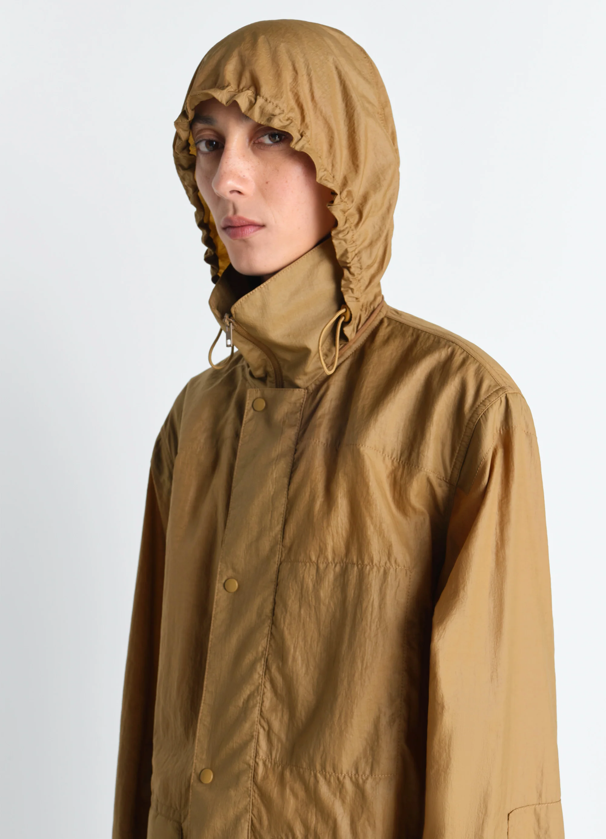 HOODED RAINCOAT IN LIGHT NYLON - Image 5