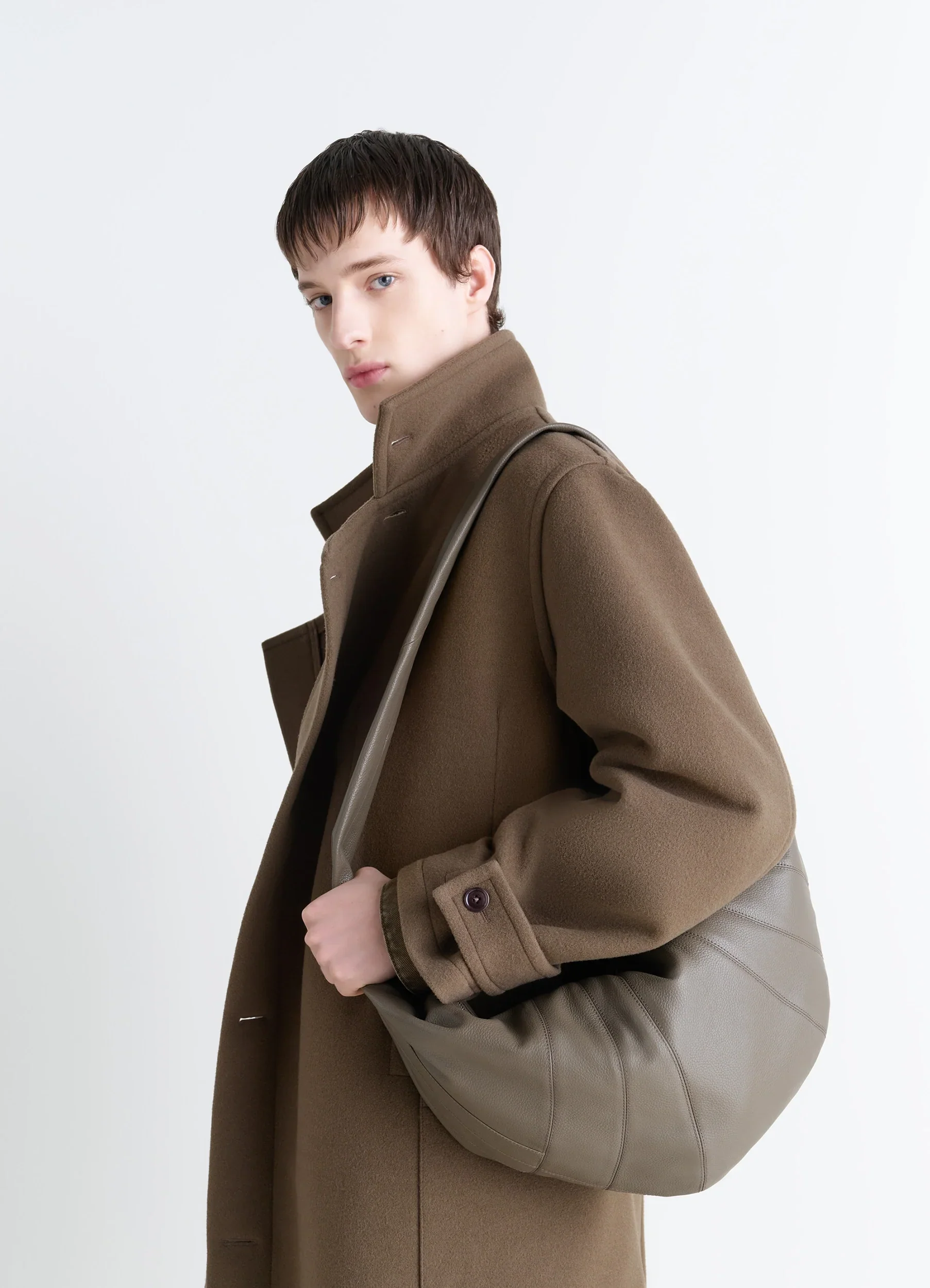 LARGE CROISSANT BAG IN LEATHER - Image 3