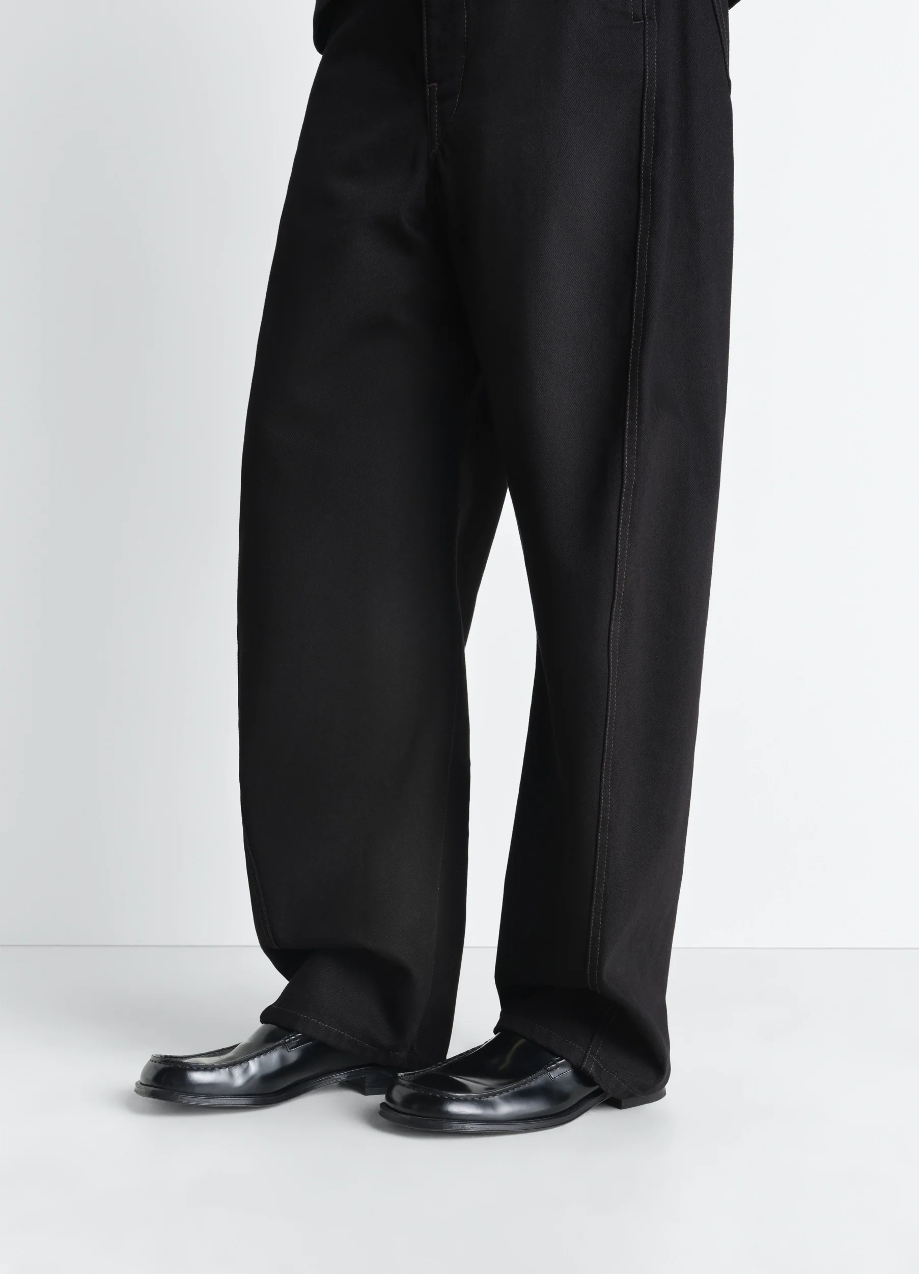 LOAFER IN LEATHER - Image 2