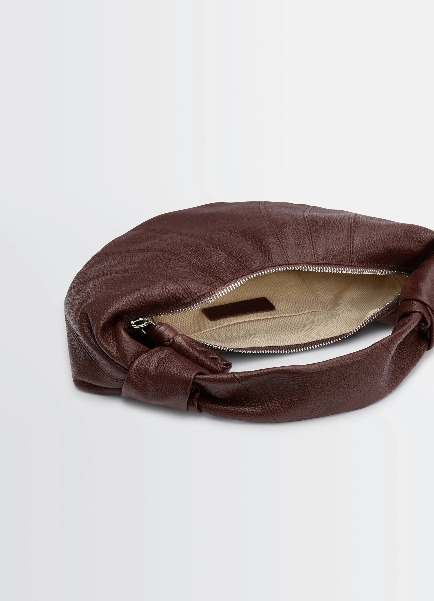 MINI FORTUNE CROISSANT BAG IN LEATHER - Image 4