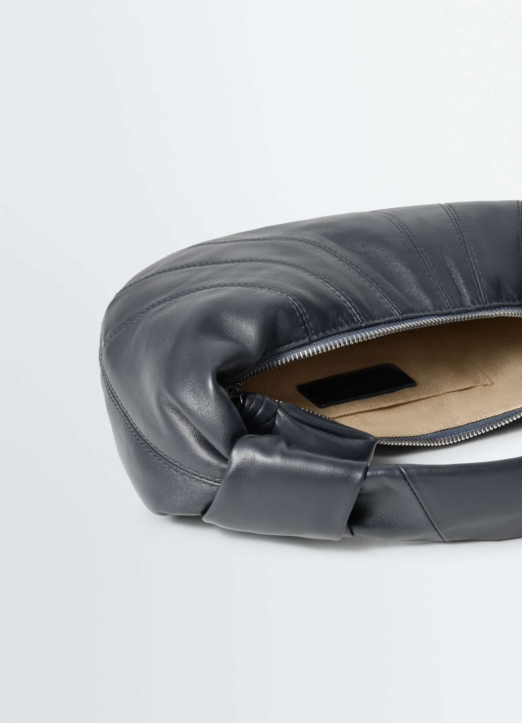 MINI FORTUNE CROISSANT BAG IN LEATHER - Image 5