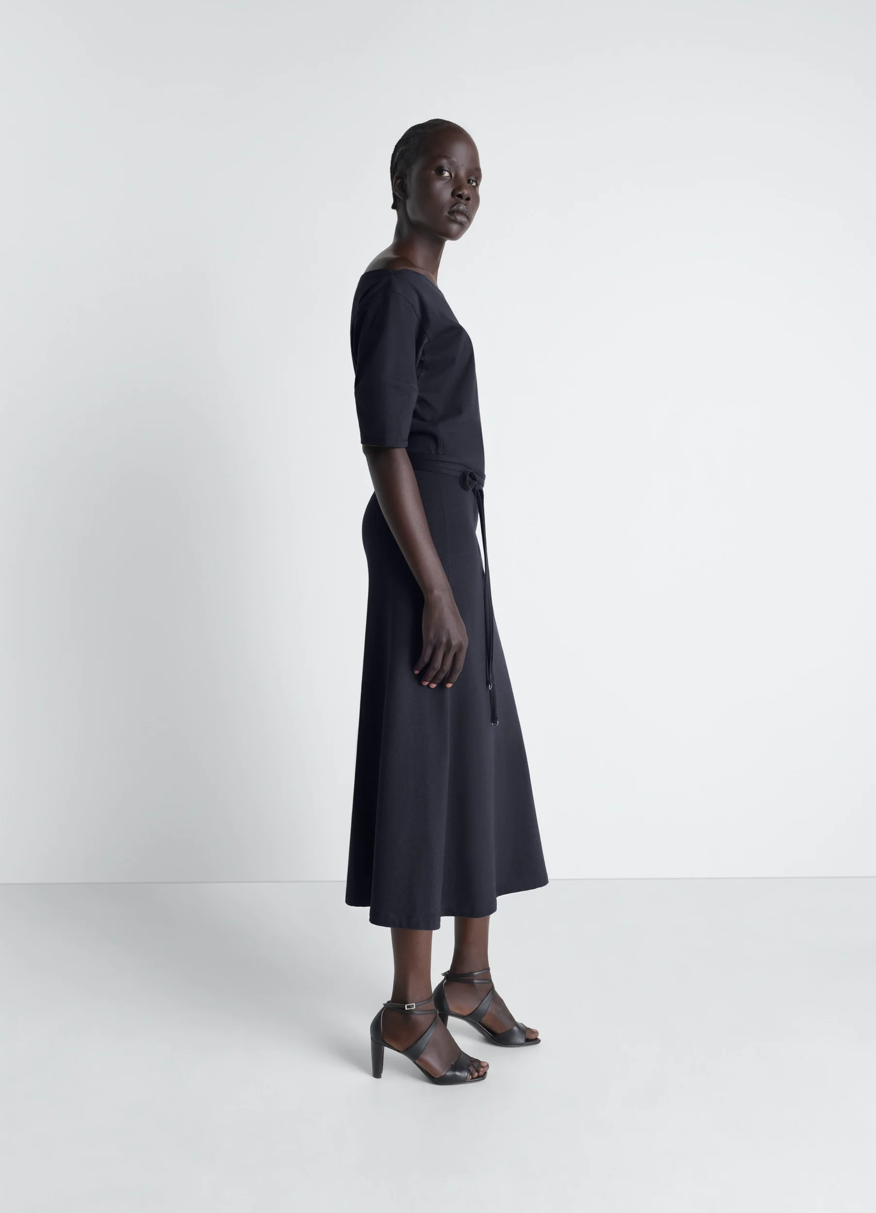OFF SHOULDER DRESS IN JERSEY - Image 4