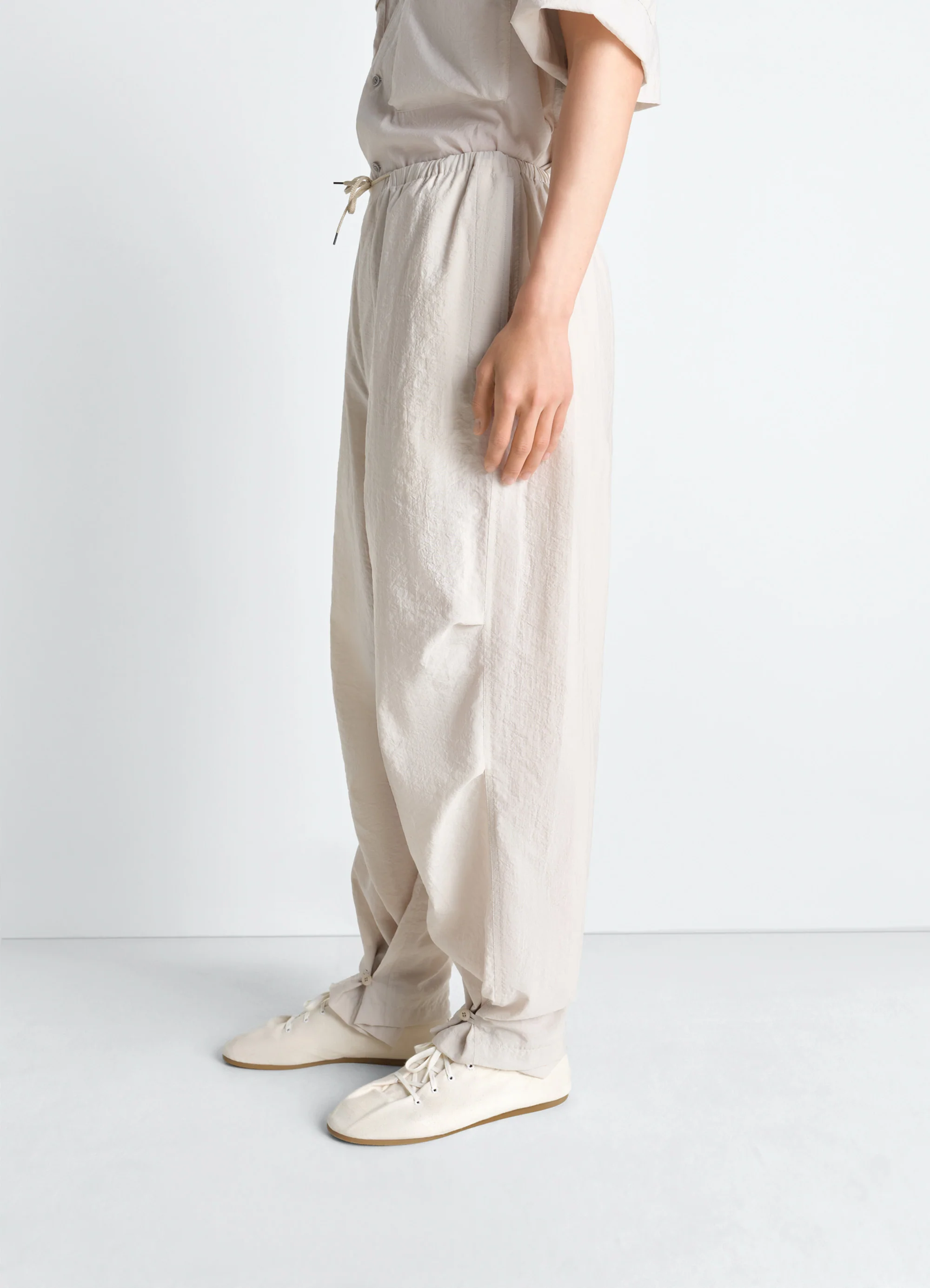 PARACHUTE PANTS IN WASHED TECHNICAL COTTON - Image 4