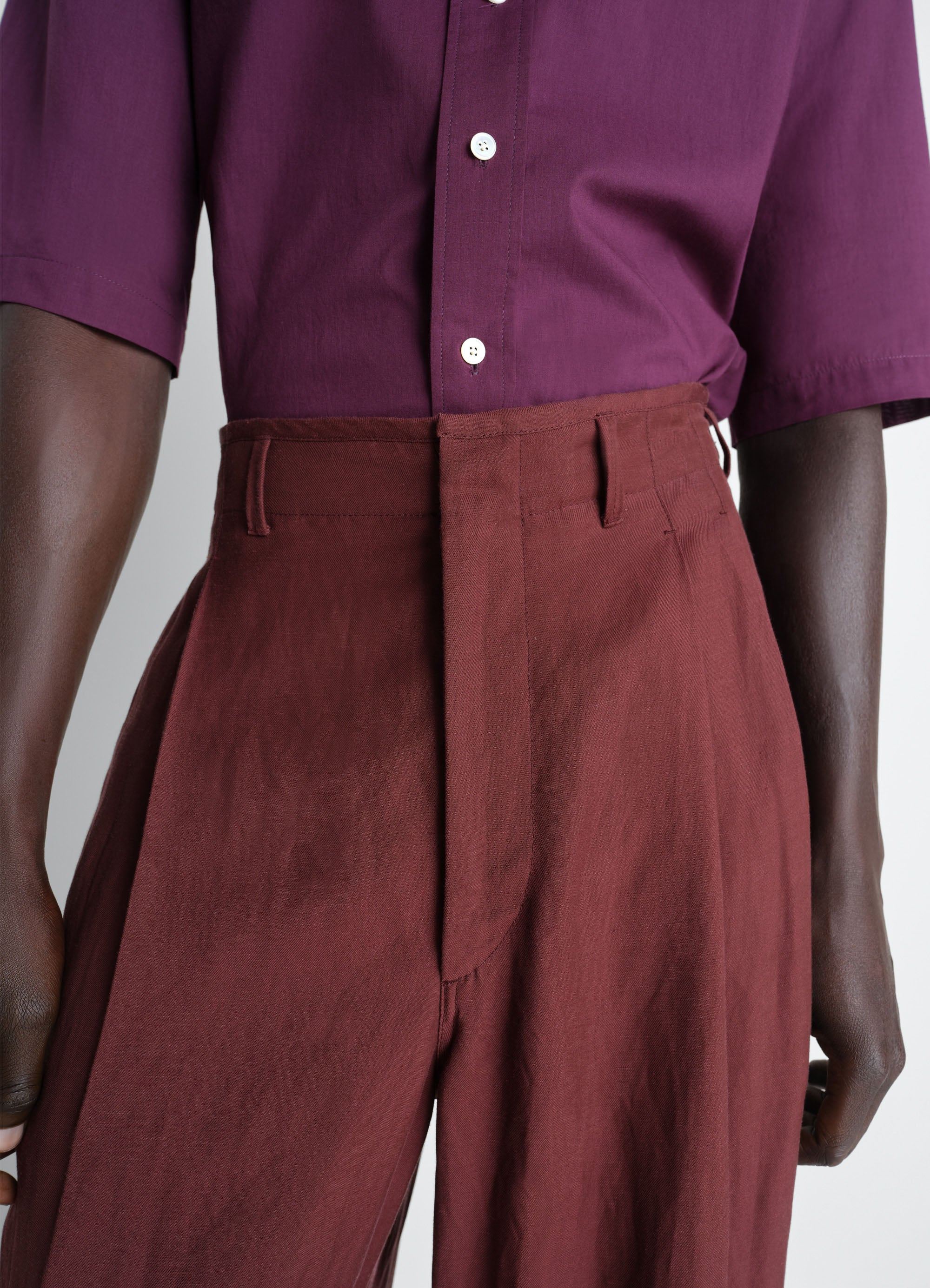 PLEATED TAILORED PANTS IN VISCOSE LINEN GABARDINE - Image 3