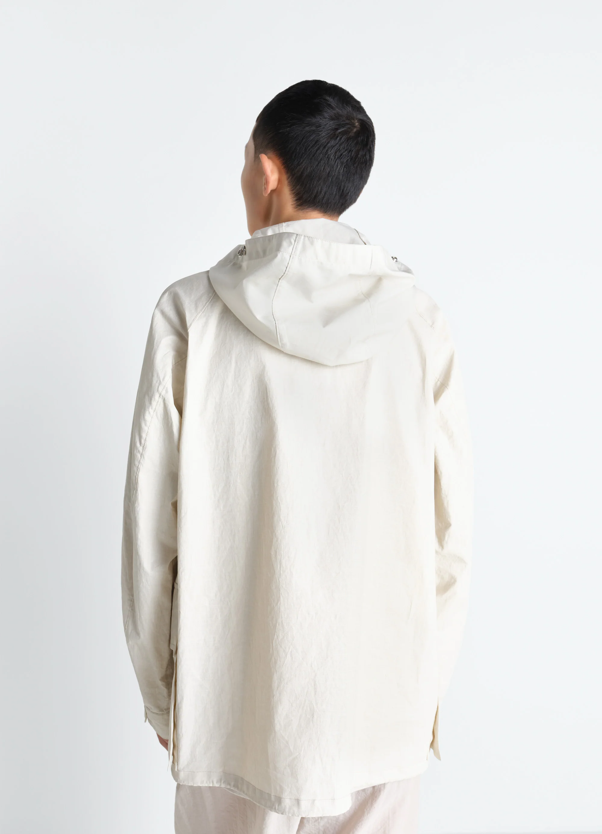 RAIN JACKET WITH DETACHABLE HOOD IN COATED TECHNICAL LINEN - Image 6
