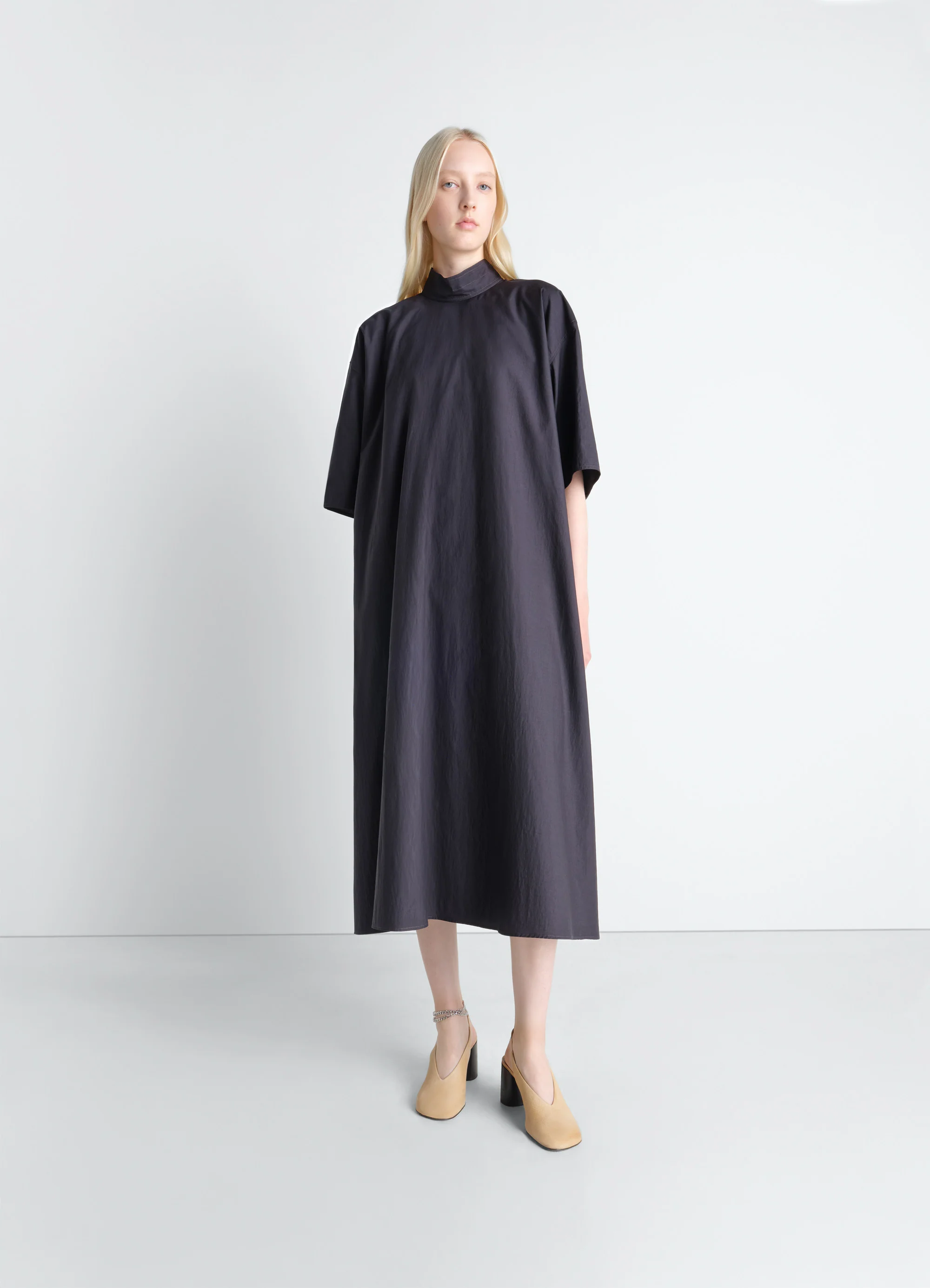 REVERSIBLE TUBE DRESS IN WASHED COTTON SILK - Image 3