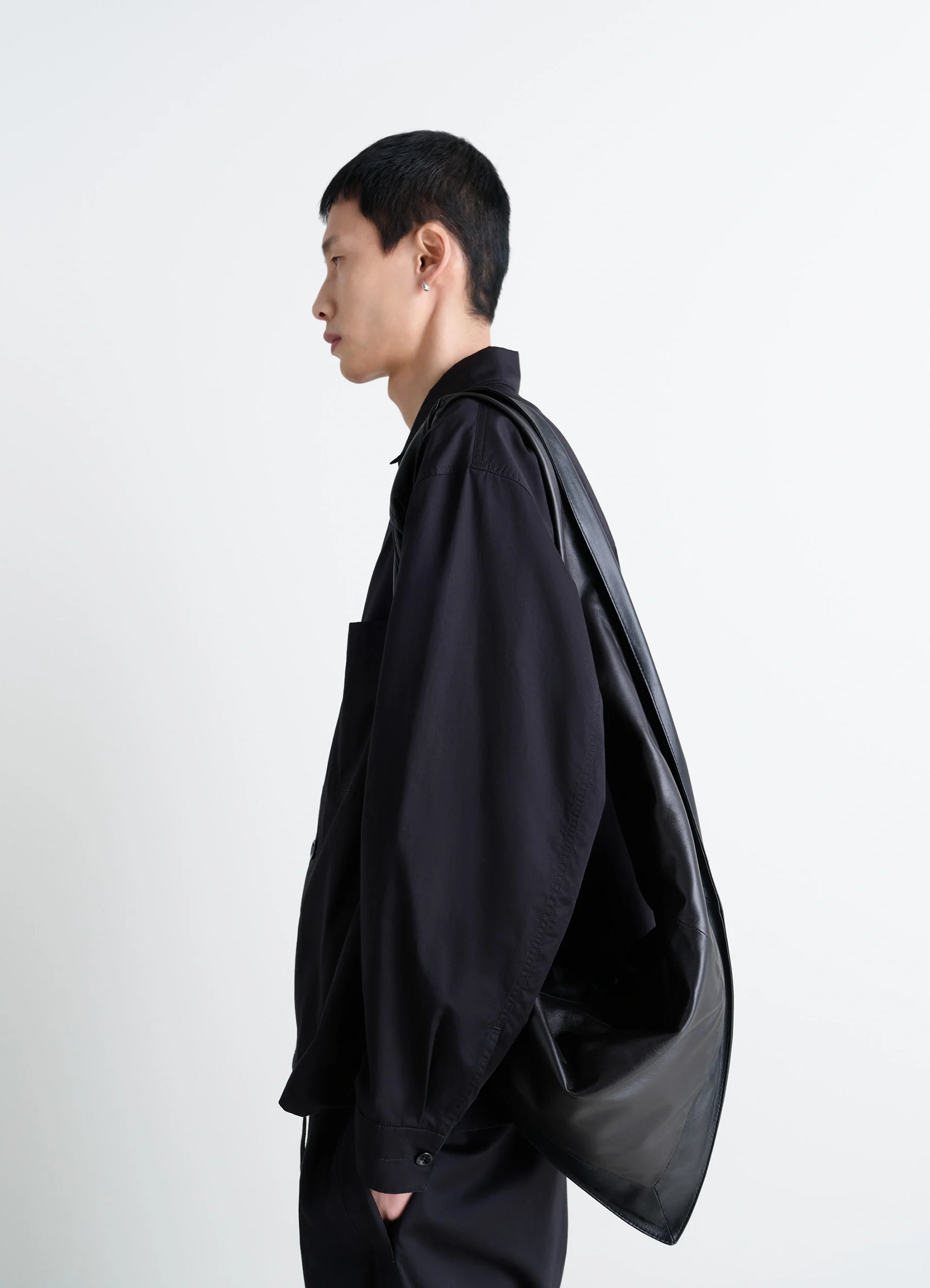 SMALL SCARF EXTENDED HANDLE BAG IN LEATHER - Image 3
