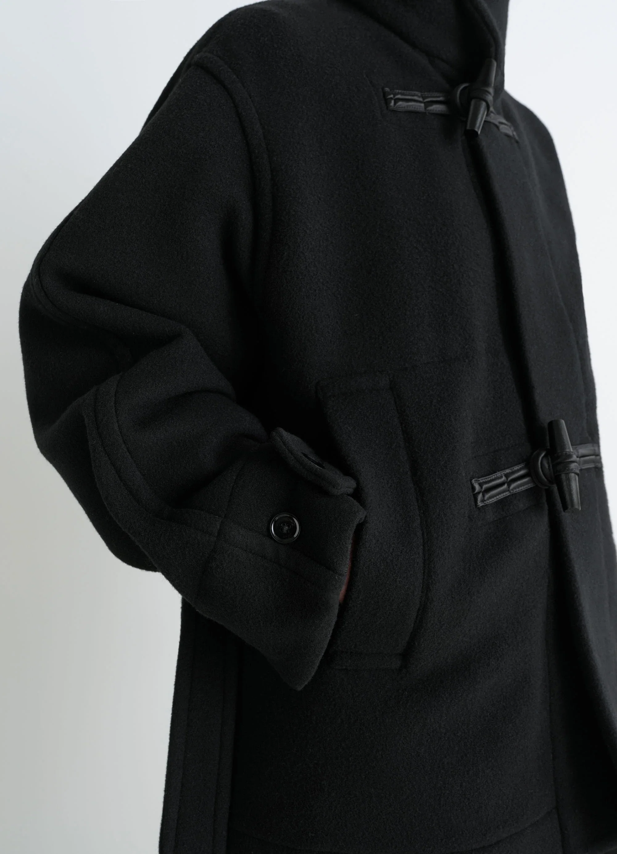 SHORT DUFFLE COAT IN WOOL - Image 2