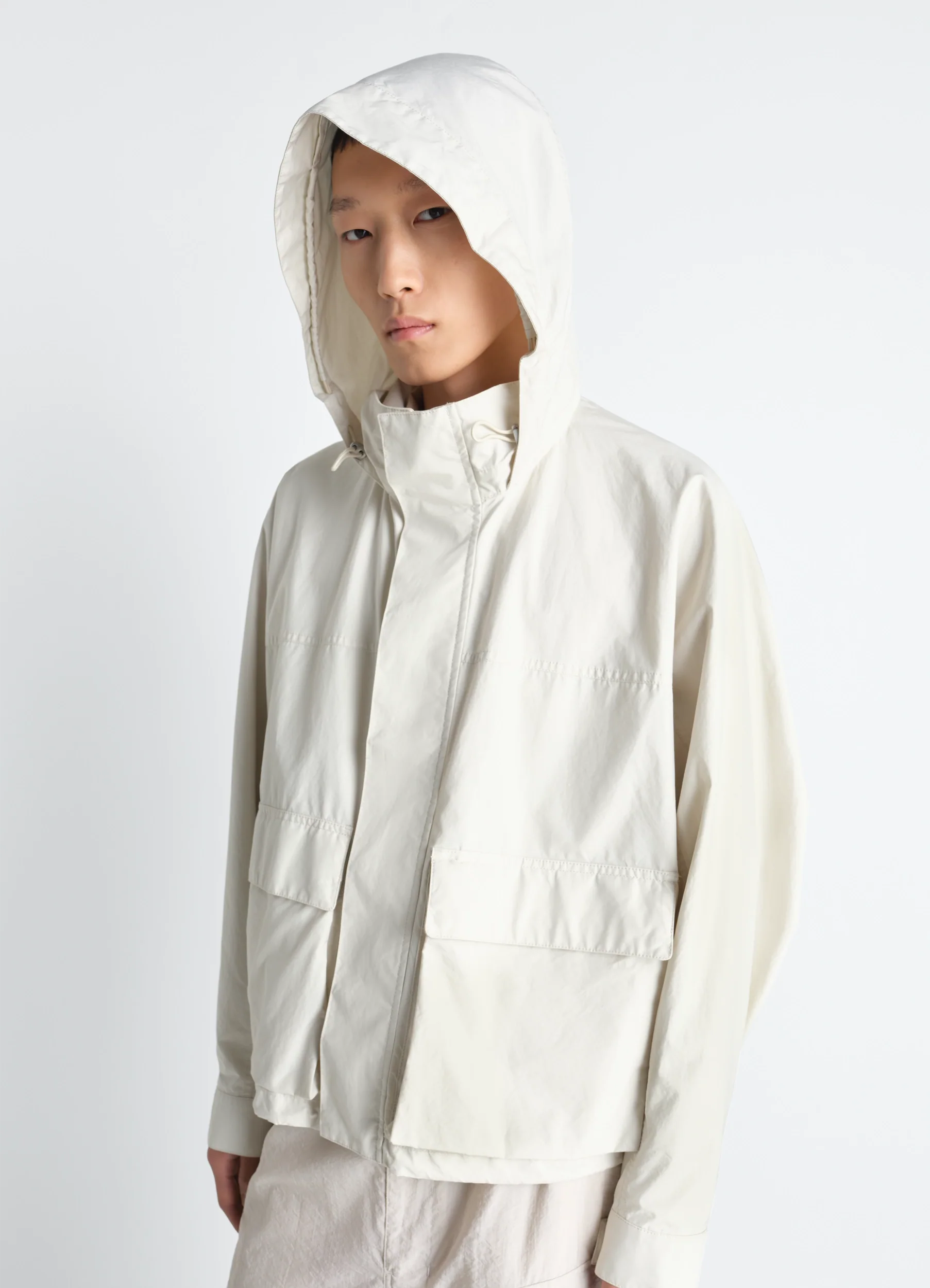 SHORT RAIN PARKA IN VENTILE® COTTON - Image 8
