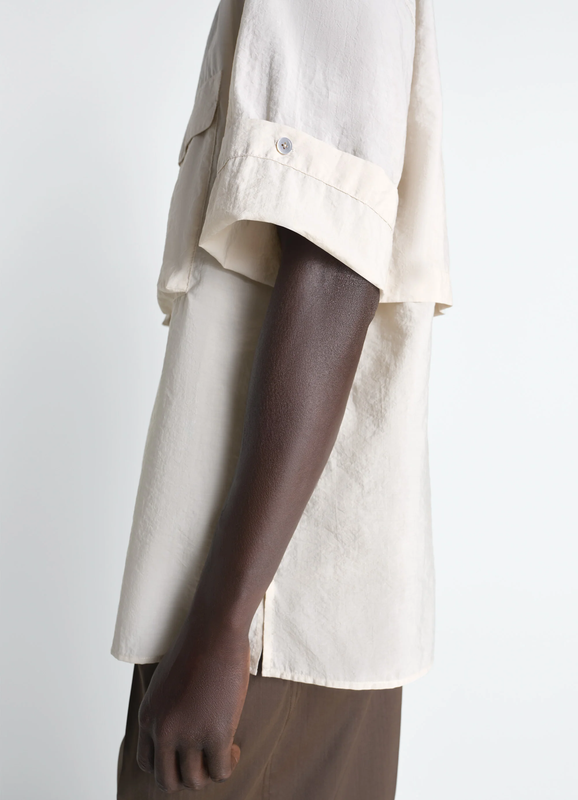 SHORT SLEEVE UTILITY SHIRT IN WASHED TECHNICAL COTTON - Image 3