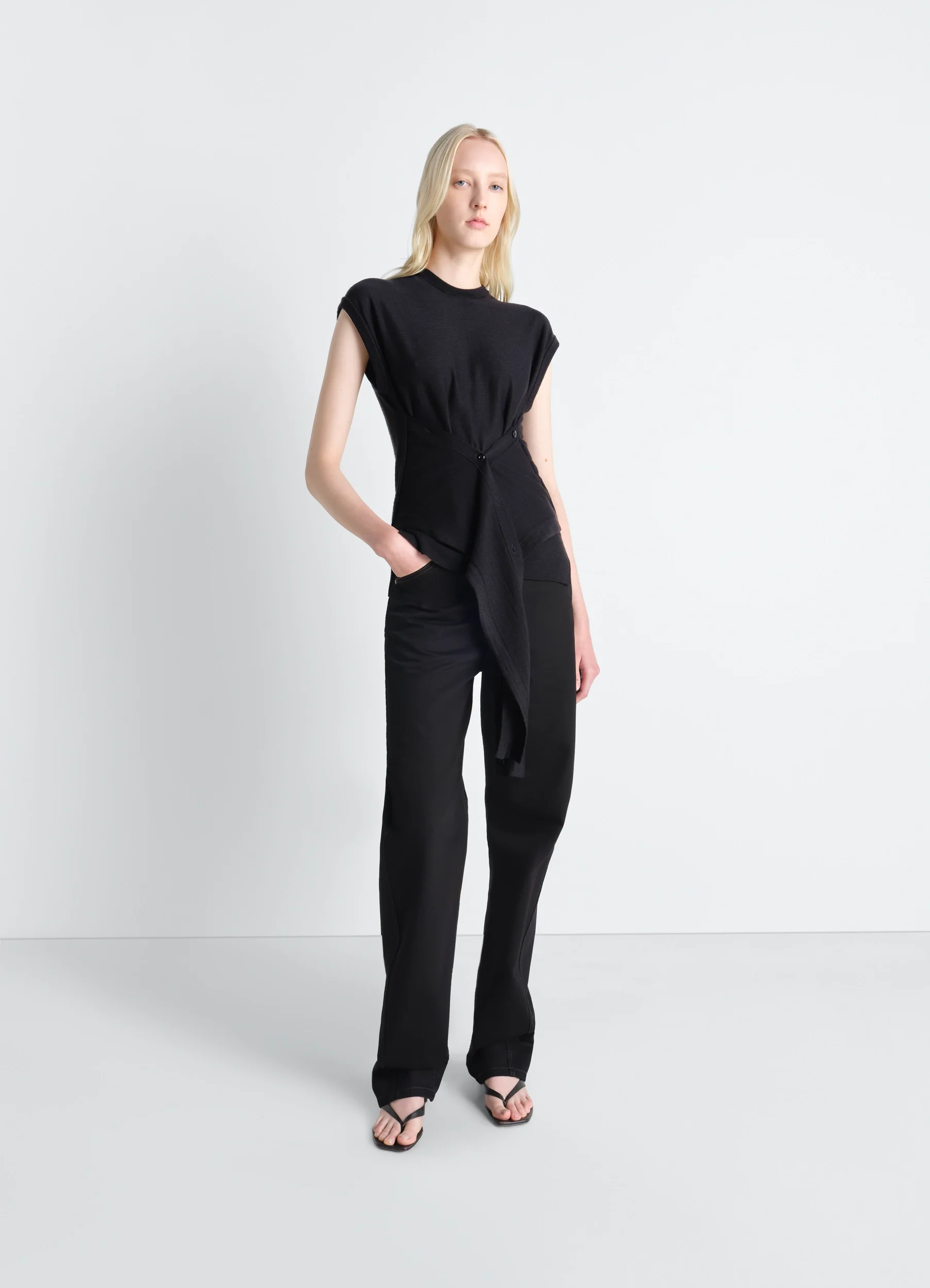 SLEEVELESS BUTTONED TOP IN MERINO BLEND - Image 2