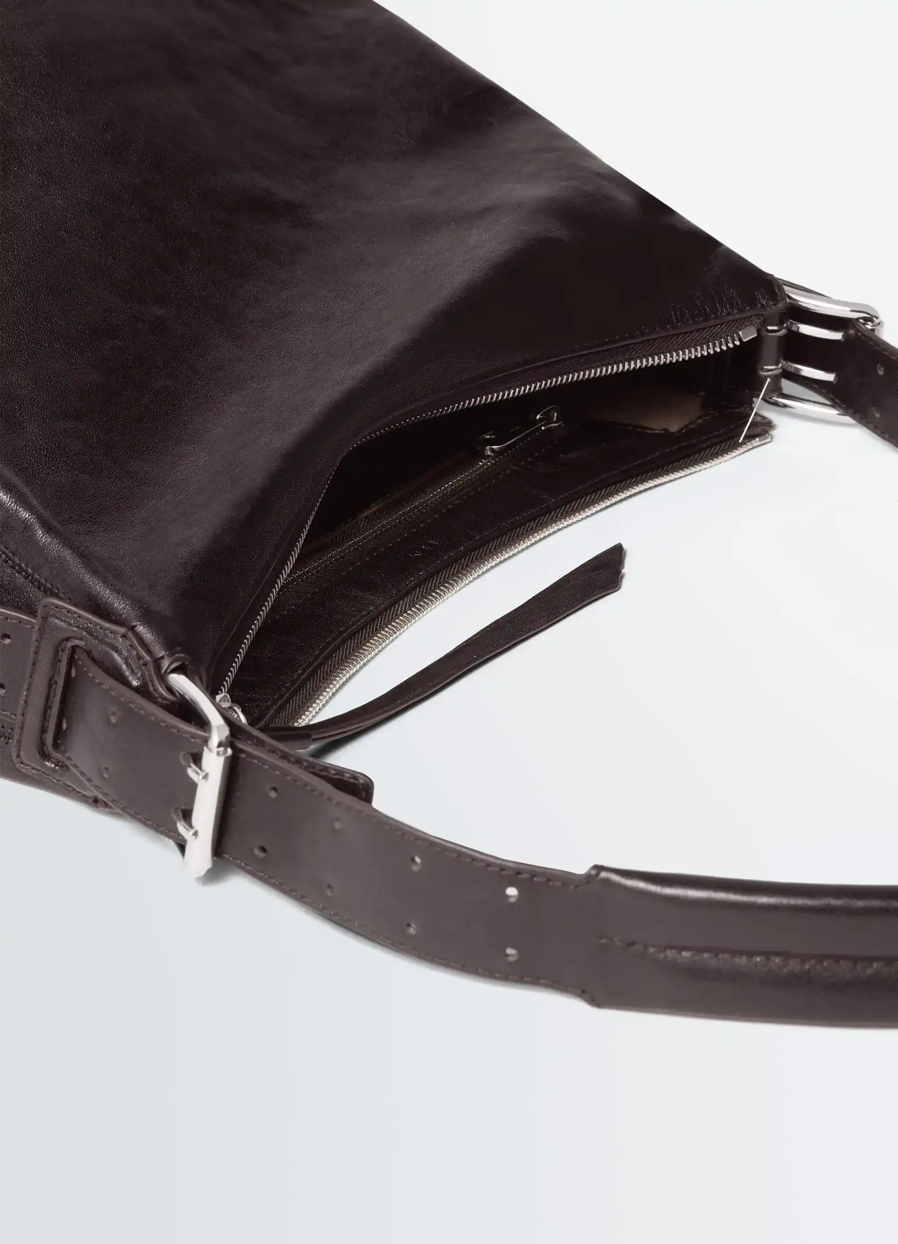 SMALL BELTED HOBO BAG IN LEATHER - Image 4