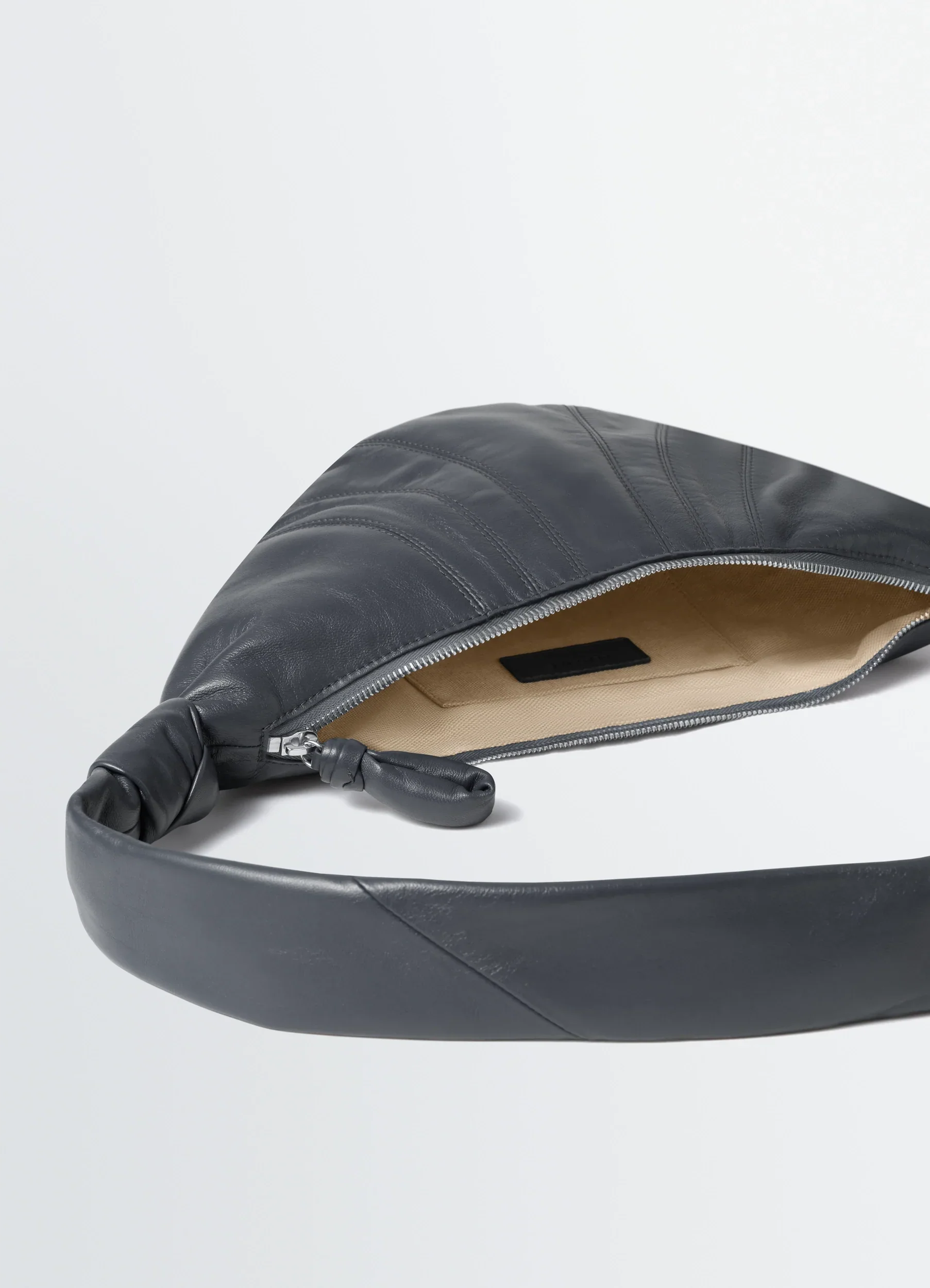 SMALL CROISSANT BAG IN LEATHER - Image 3