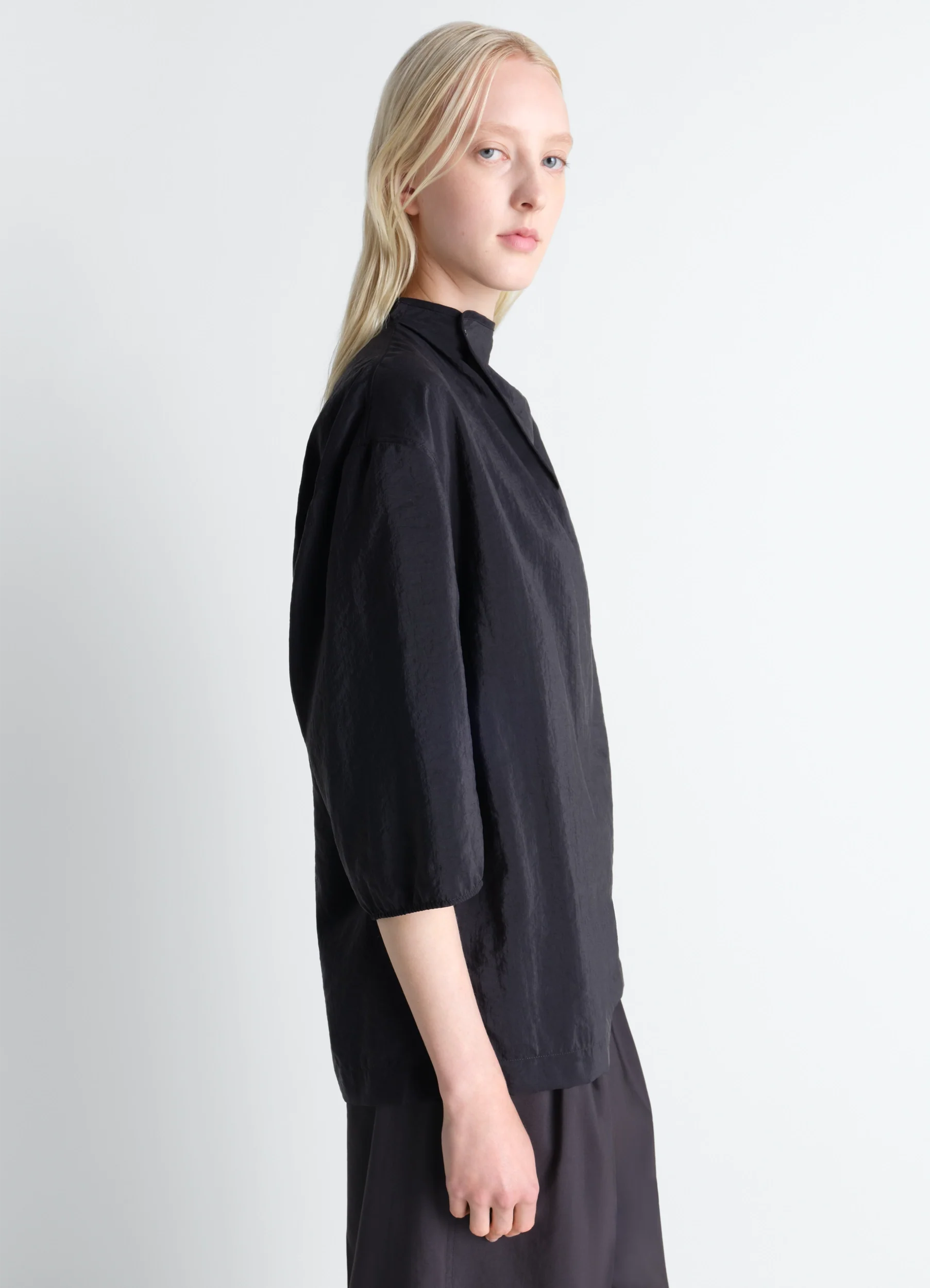 SOFT COLLAR TOP IN DRY SILK - Image 3