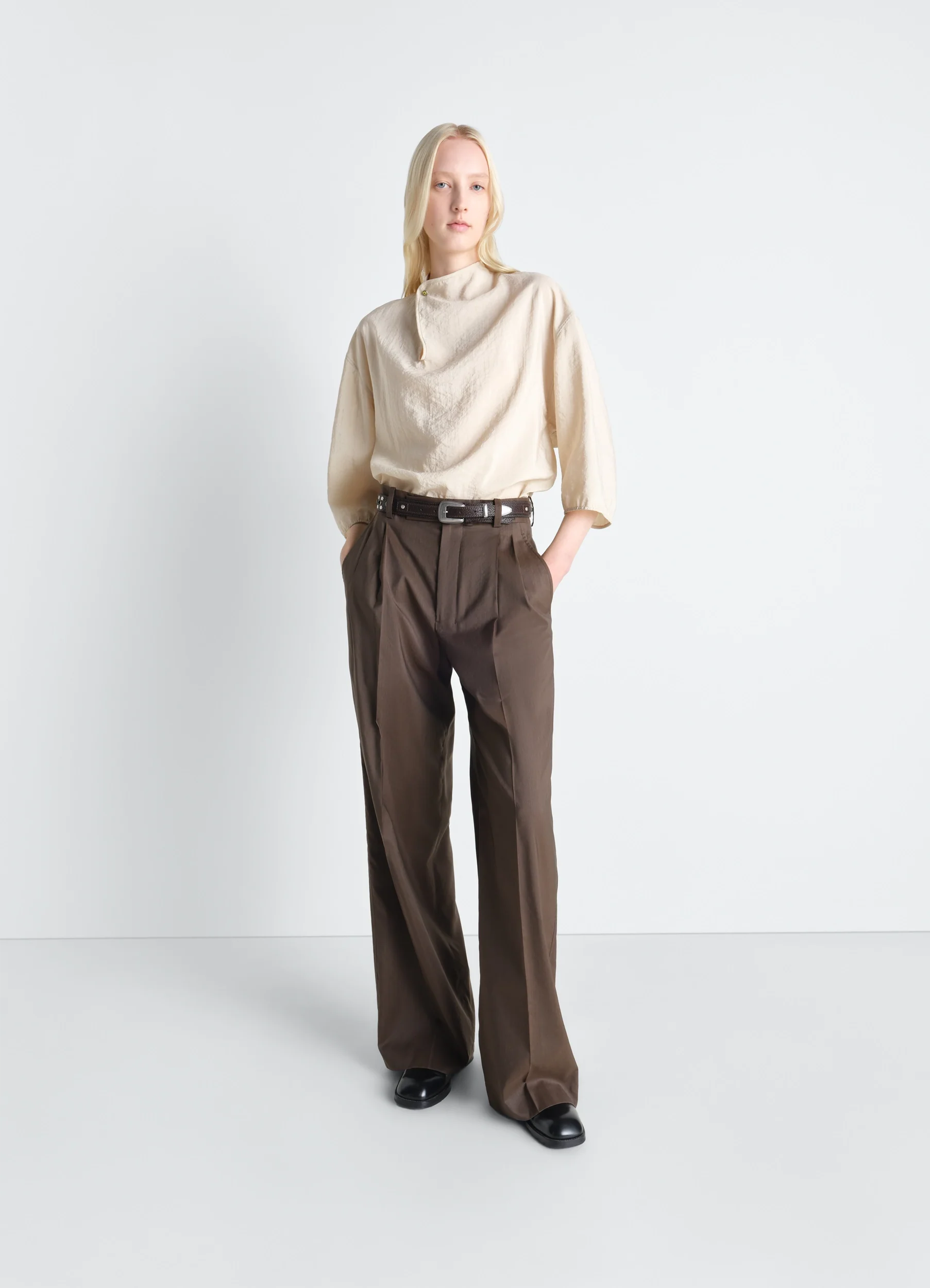 SOFT COLLAR TOP IN DRY SILK - Image 2