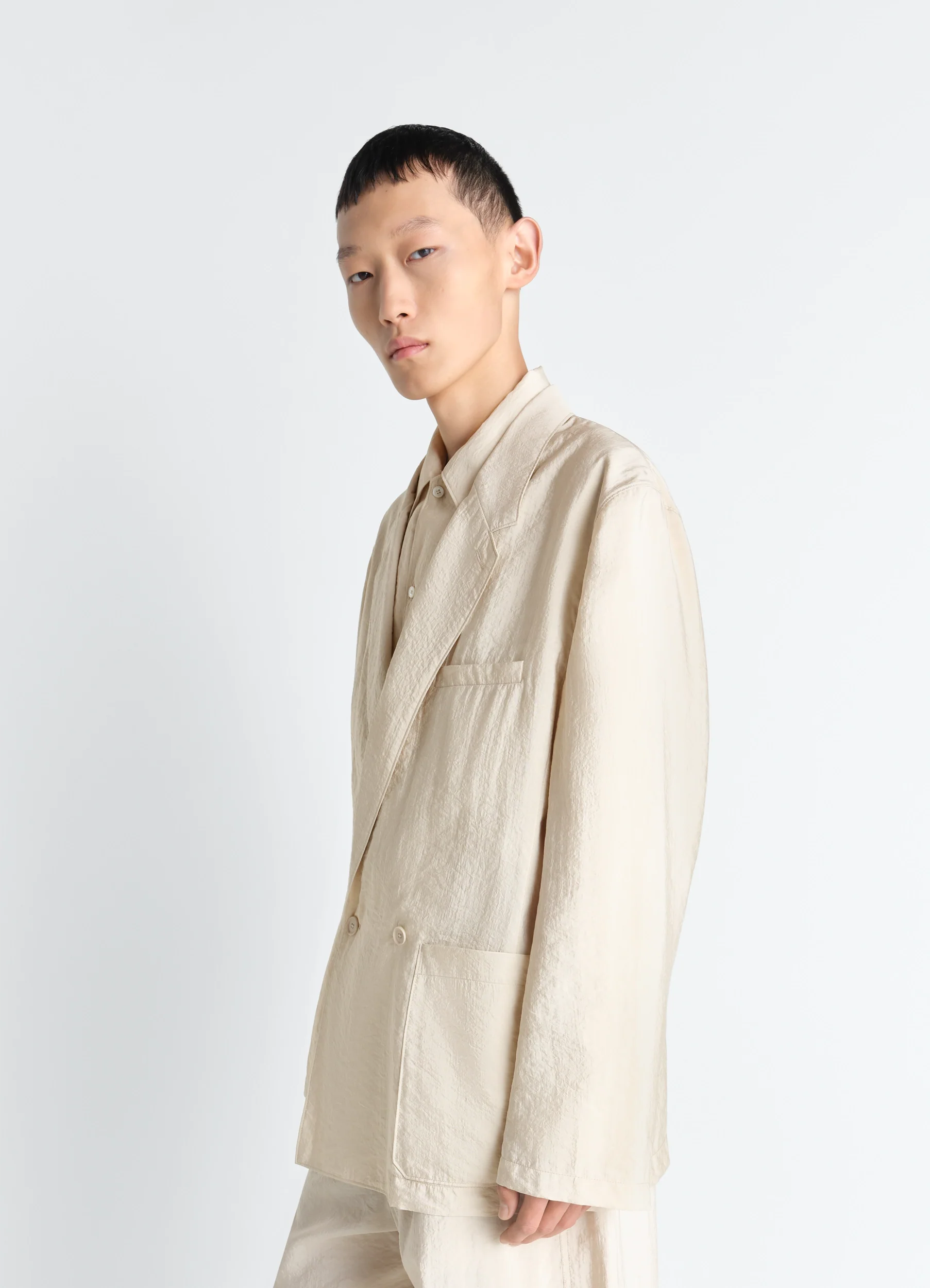 SOFT DOUBLE BREASTED JACKET IN DRY SILK - Image 3