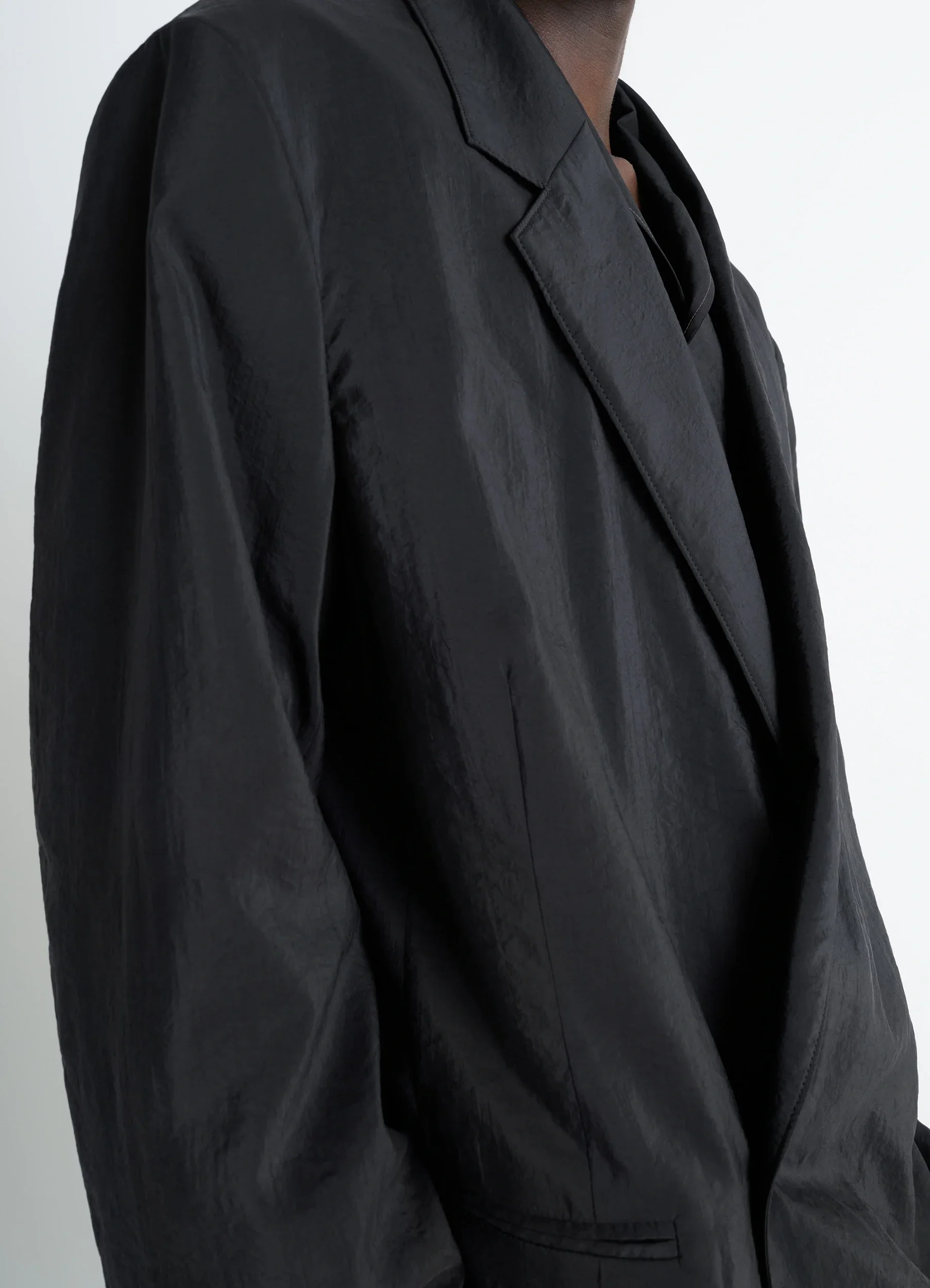 SOFT DOUBLE BREASTED JACKET IN DRY SILK - Image 3