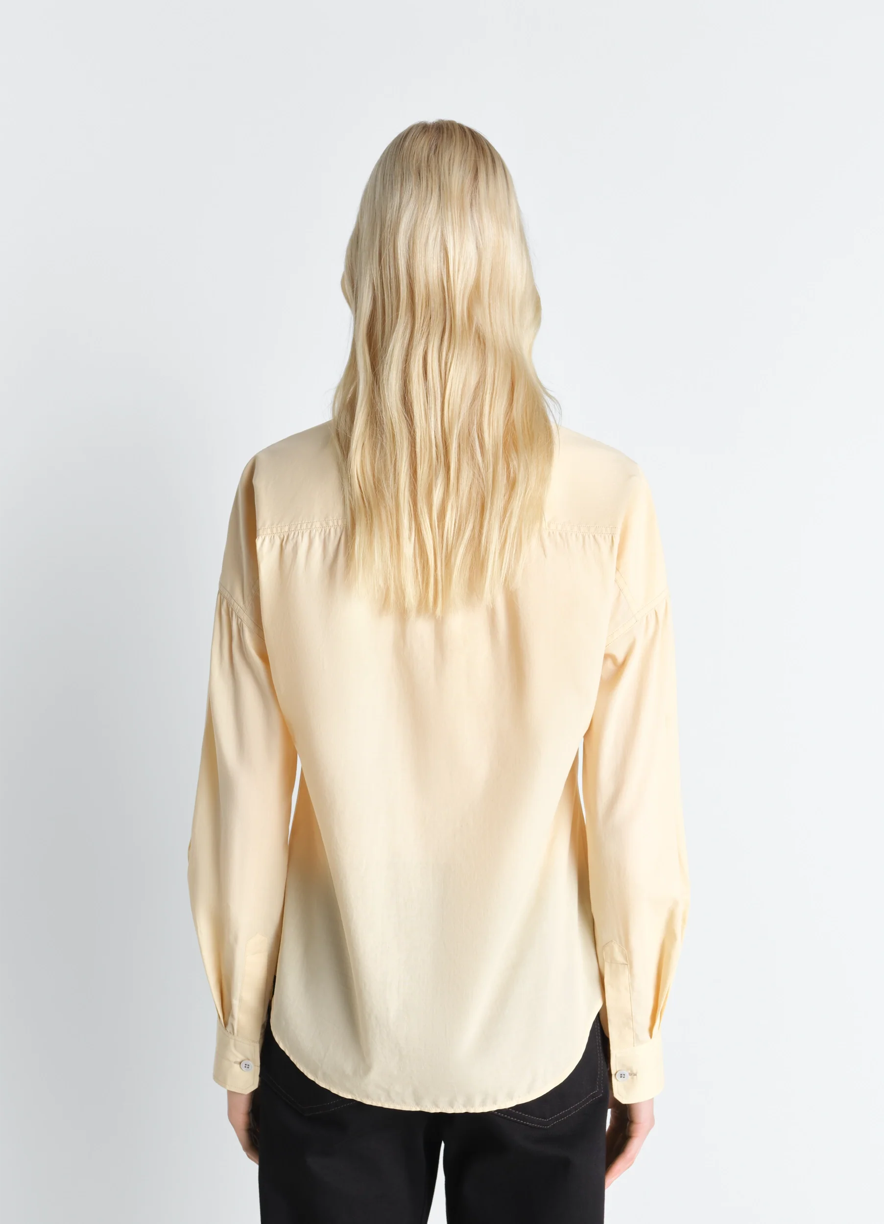 SOFT POINTED COLLAR SHIRT IN WASHED COTTON MUSLIN - Image 4