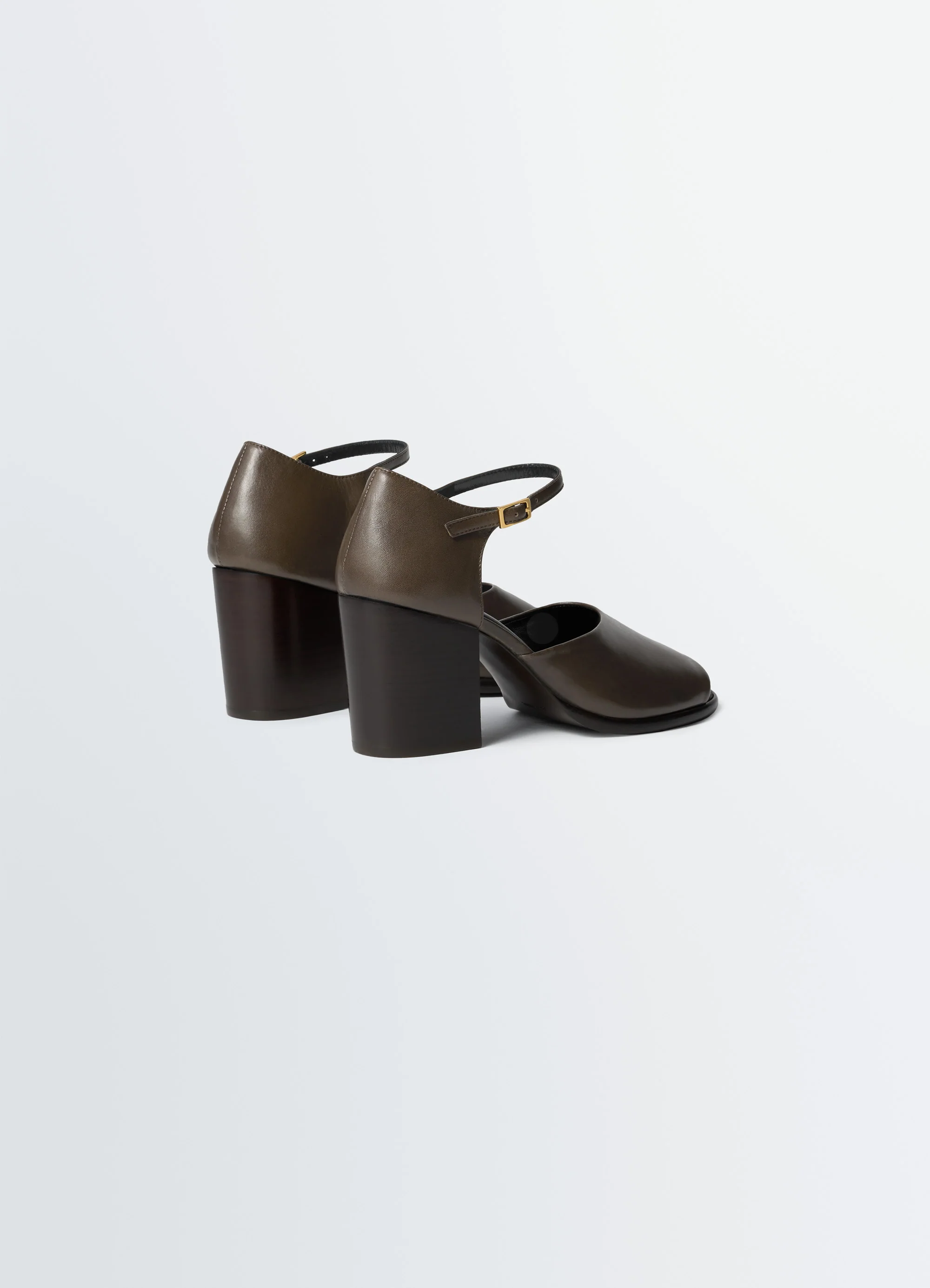 HEELED SANDALS IN GLOSSY LEATHER - Image 3