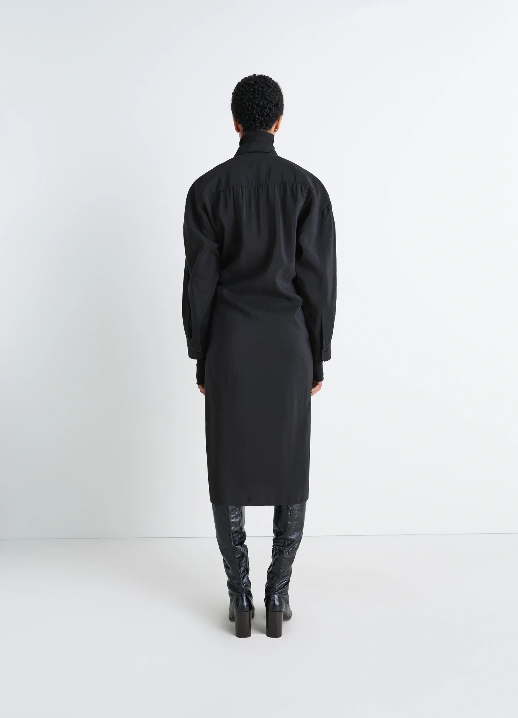STRAIGHT COLLAR TWISTED DRESS IN DRY SILK - Image 3